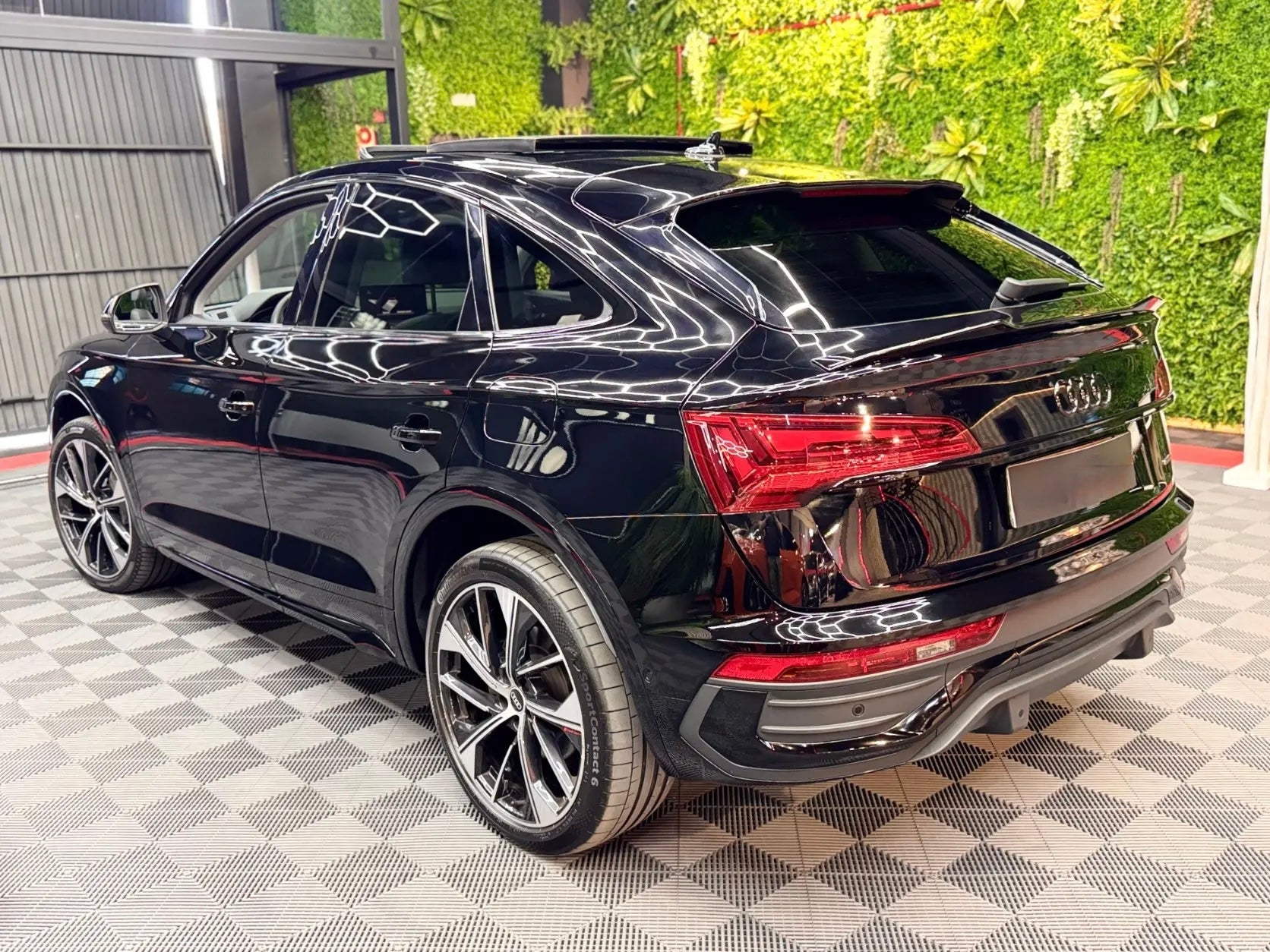 Audi Q5 Sportback Black Line