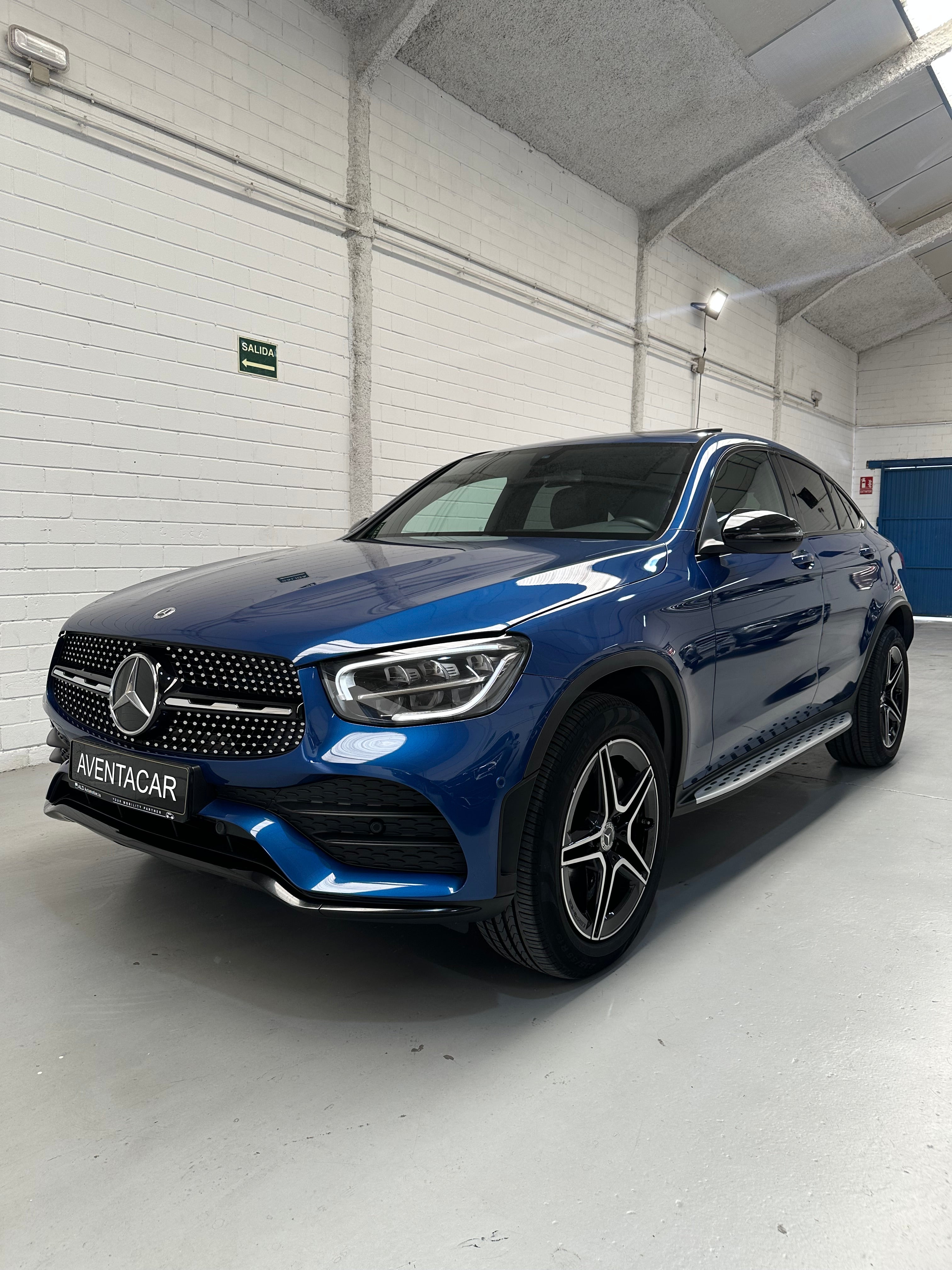 Mercedes Benz GLC Coupé 300de AMG Line