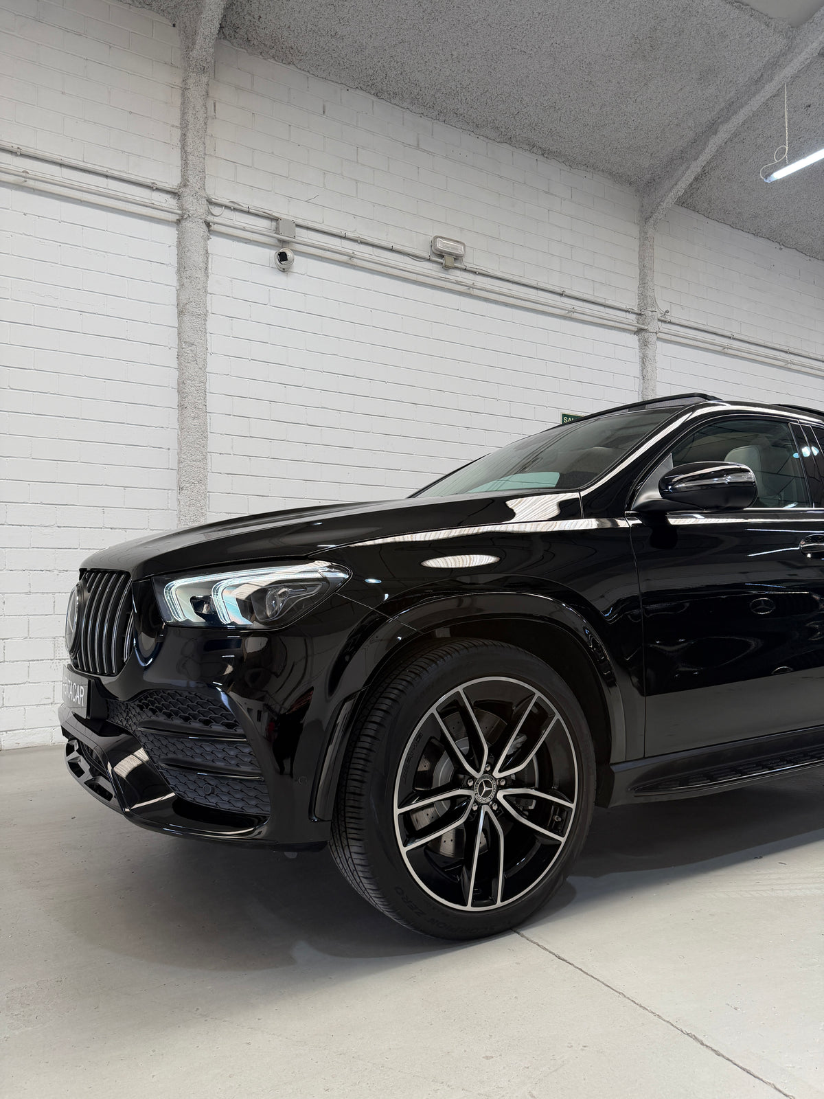 Mercedes-Benz GLE Coupé 350de AMG Look 63S Interior Beige