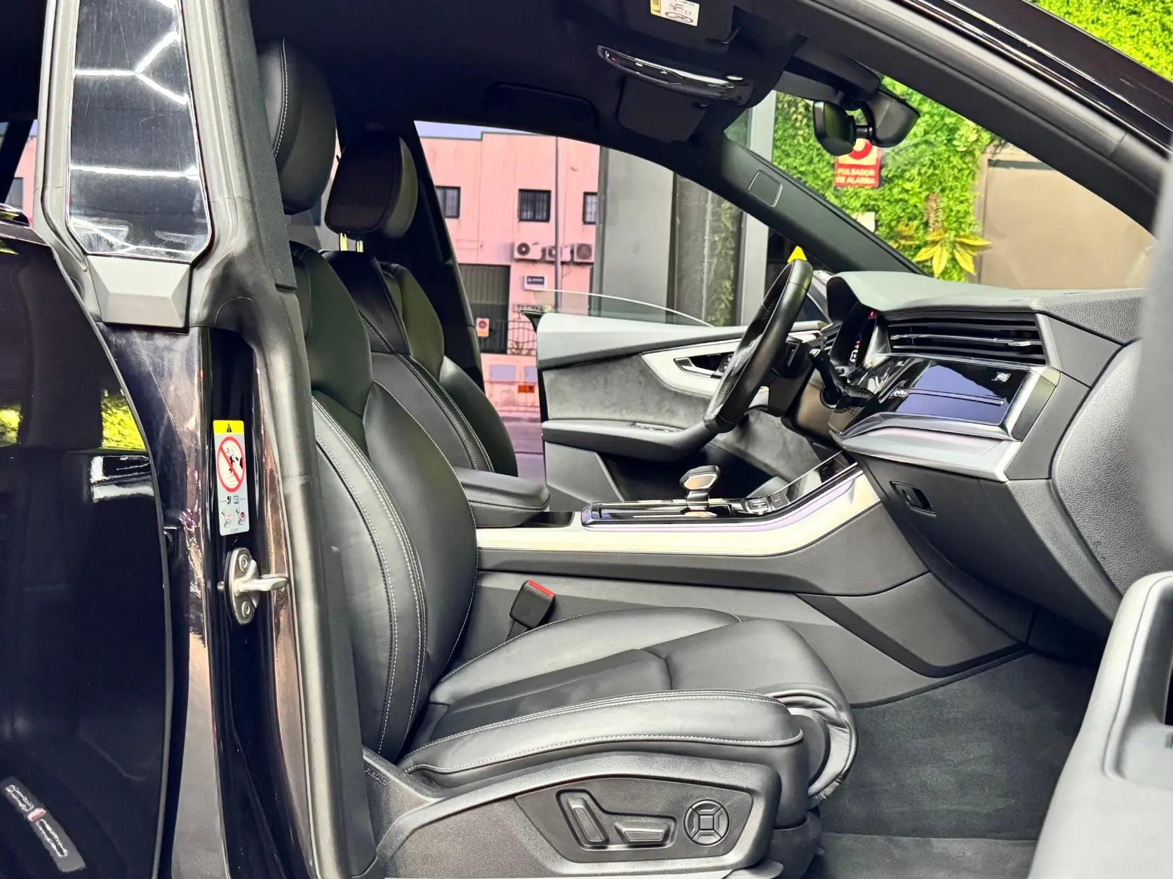 Audi Q8 55 TFSI Black Line