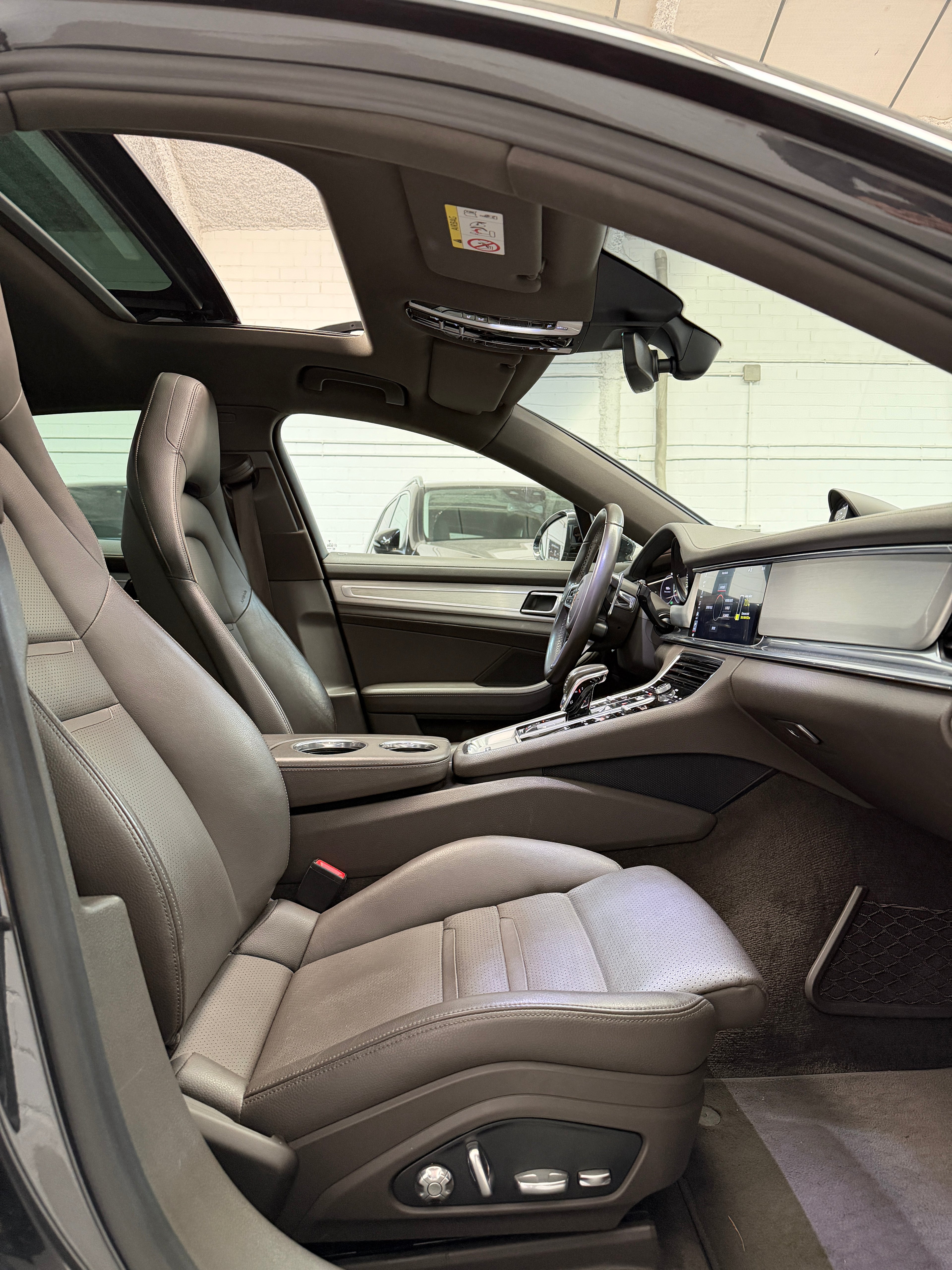 Porsche Panamera 4 Ehybrid