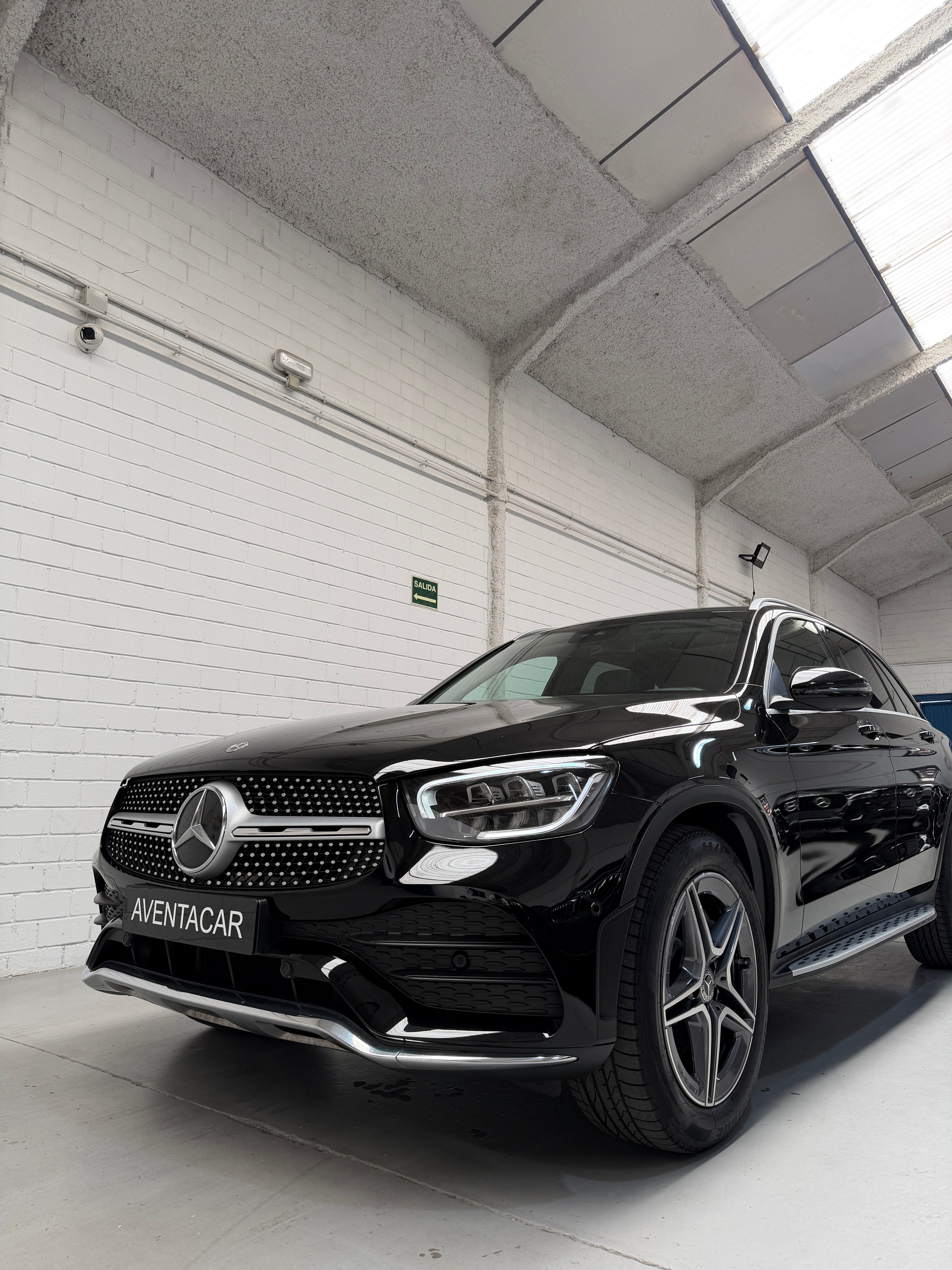 Mercedes-Benz GLC 220d AMG Line Negro
