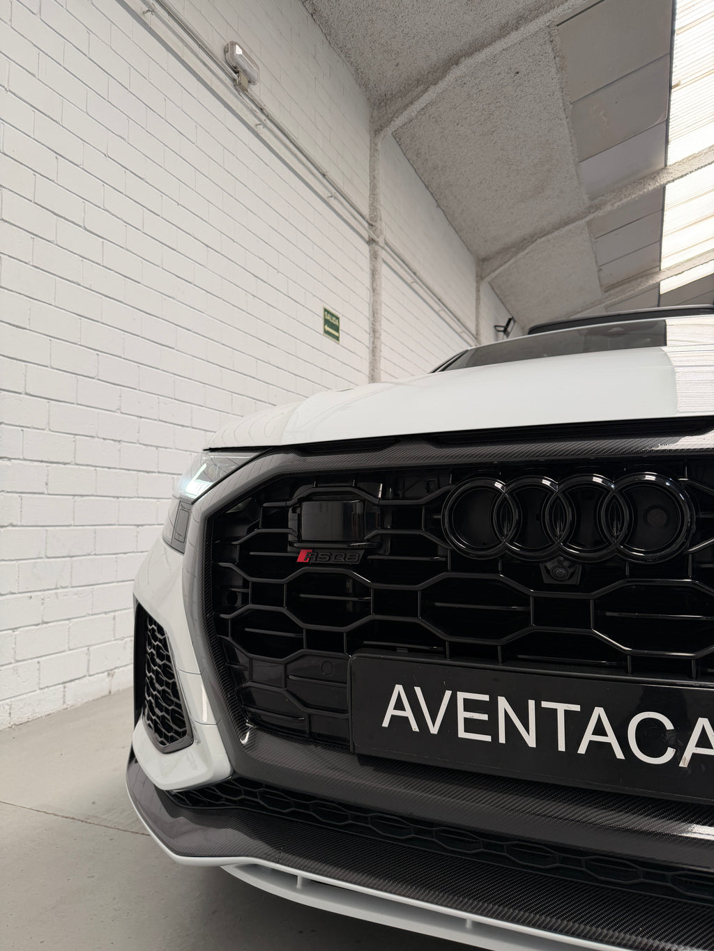 Audi RSQ8 Full Carbono