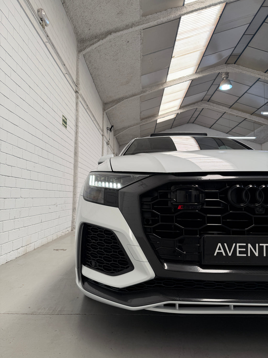 Audi RSQ8 Full Carbono