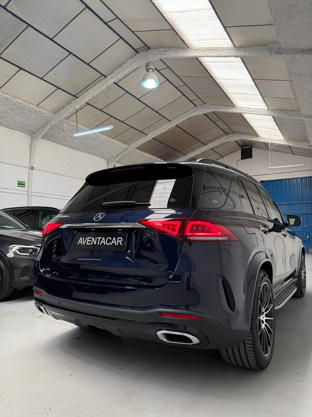 Mercedes-Benz GLE 350de AMG Line Azul Marino