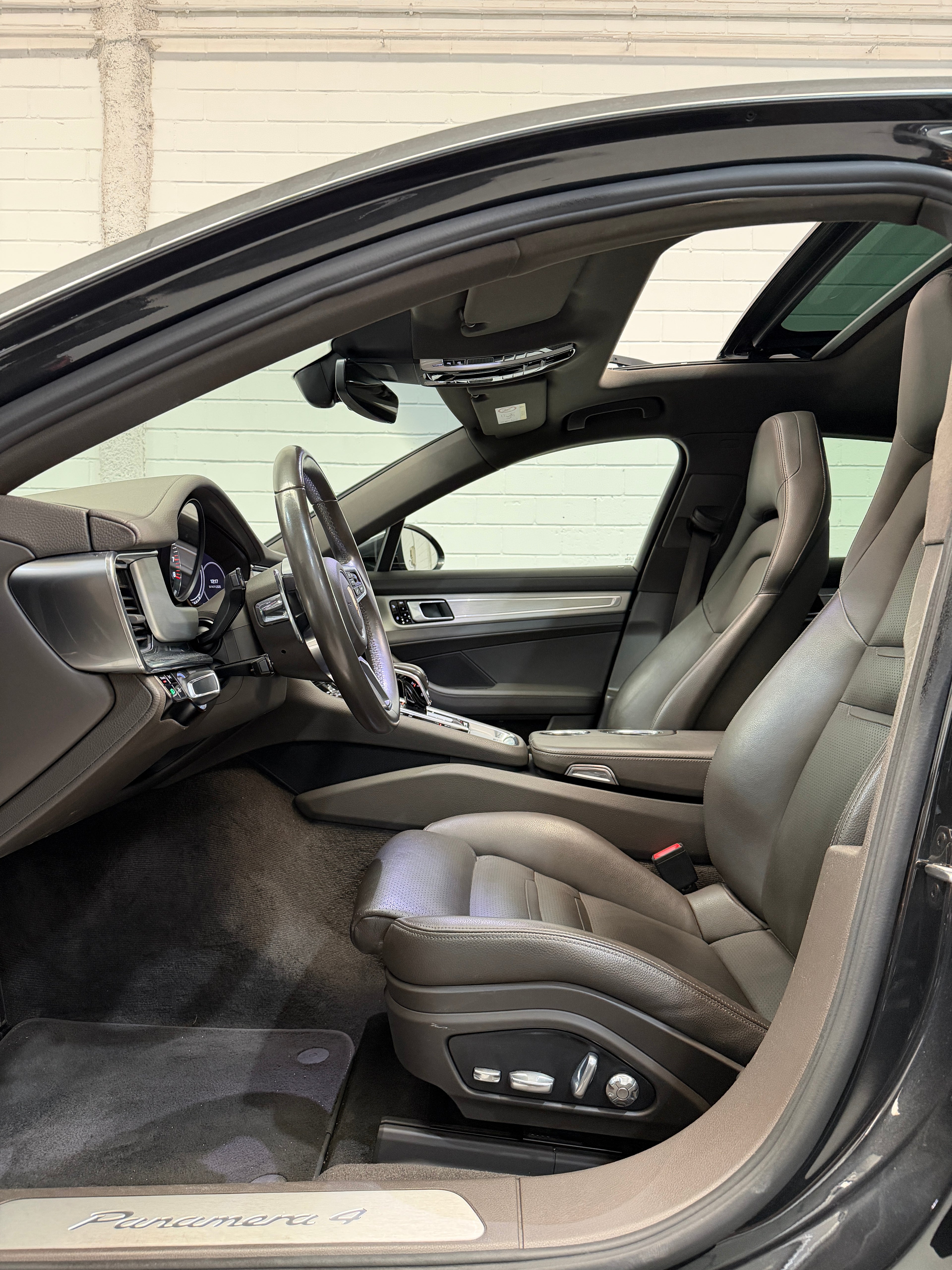 Porsche Panamera 4 Ehybrid