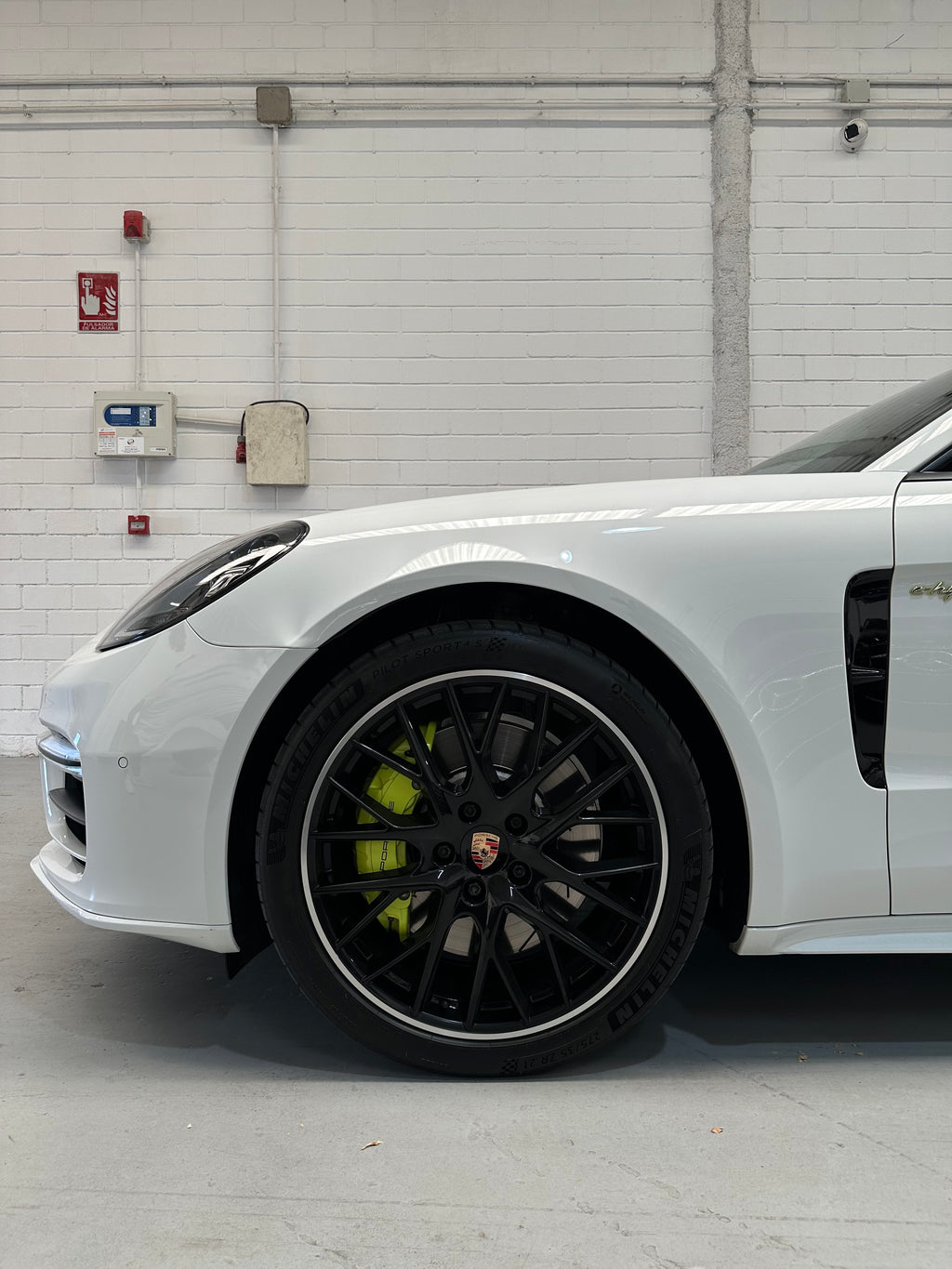 Porsche Panamera 4 Ehybrid Sport Design
