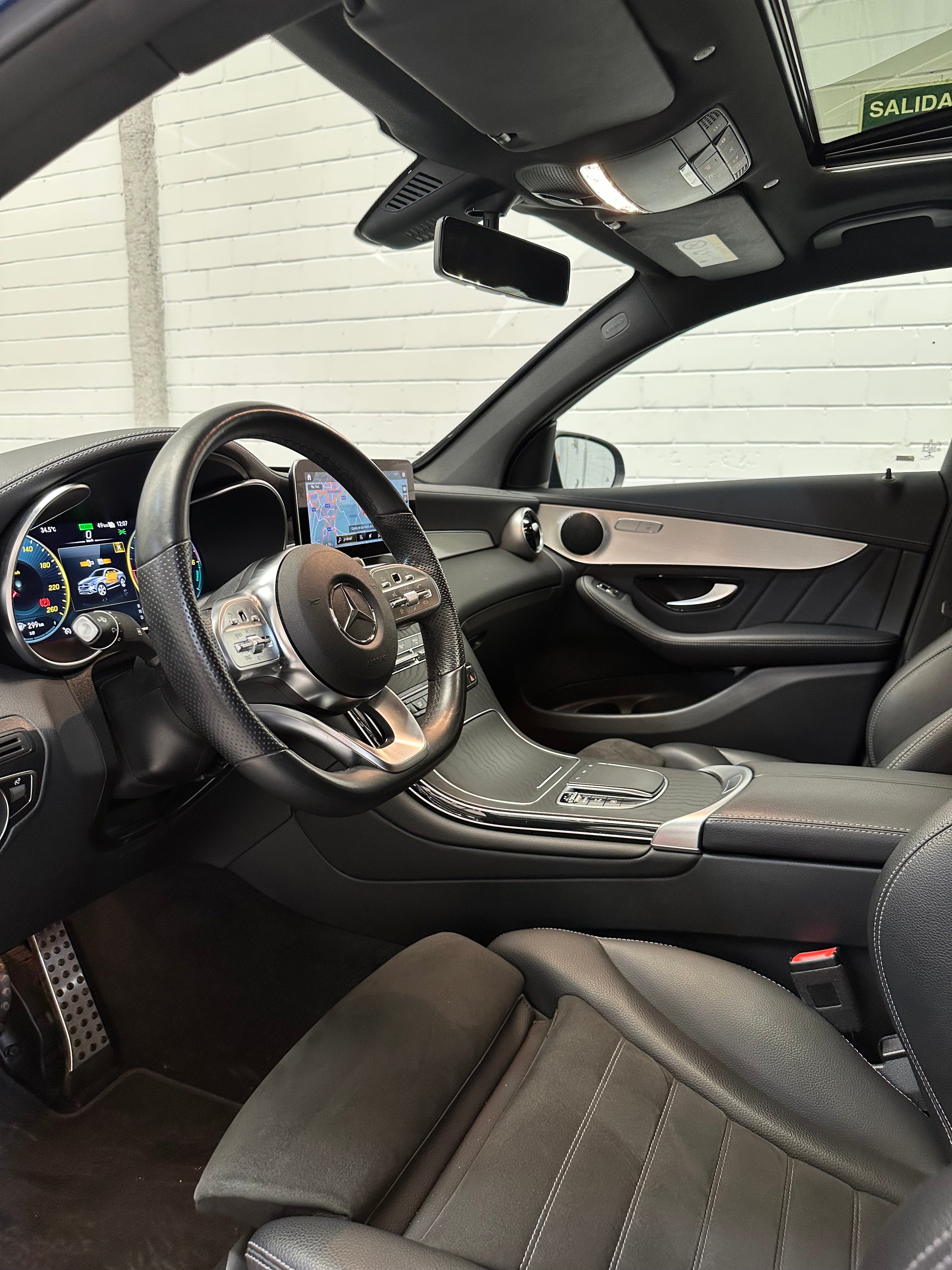 Mercedes Benz GLC Coupé 300de AMG Line