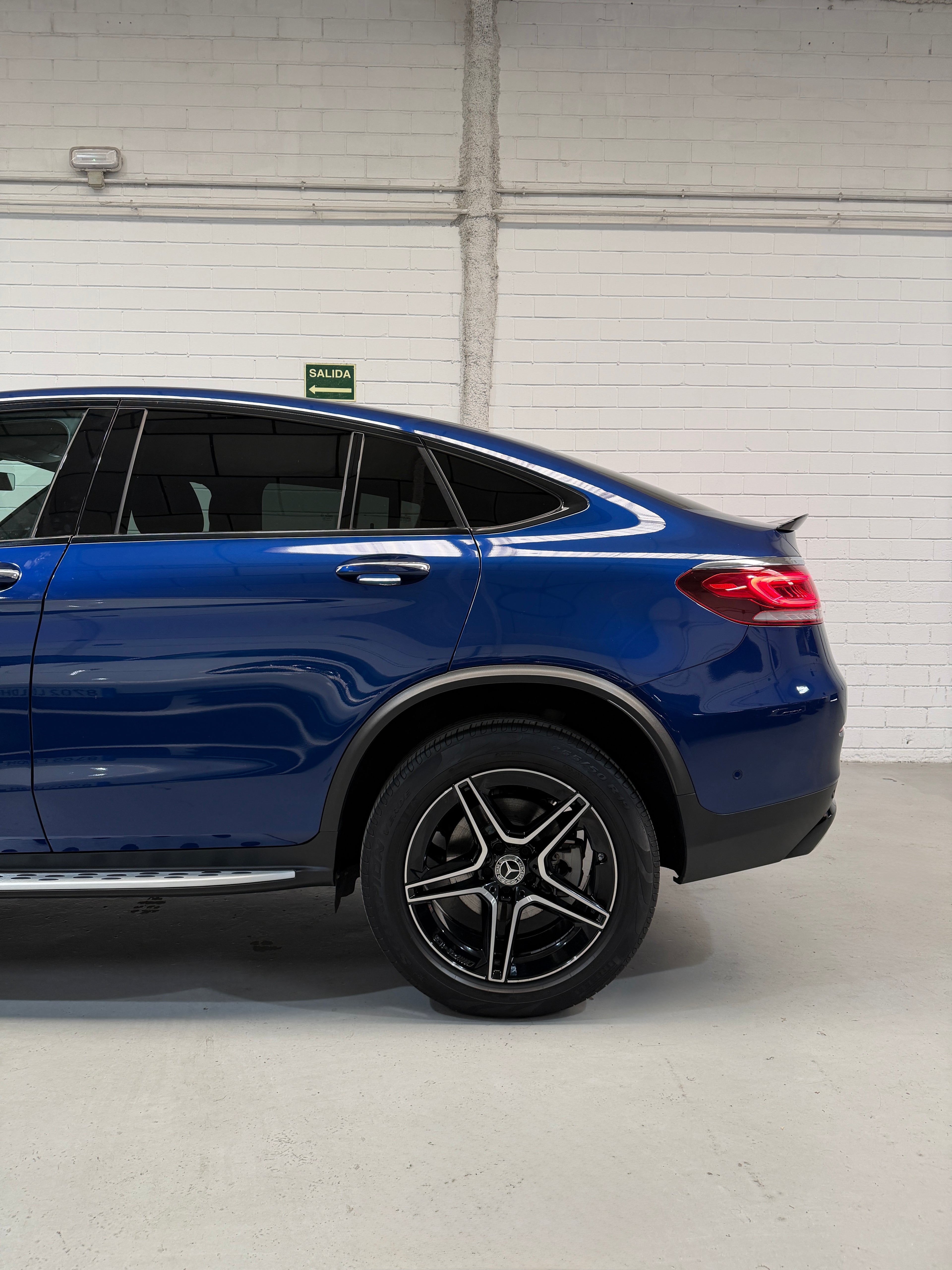 Mercedes-Benz GLC Coupé 300de AMG 4MATIC