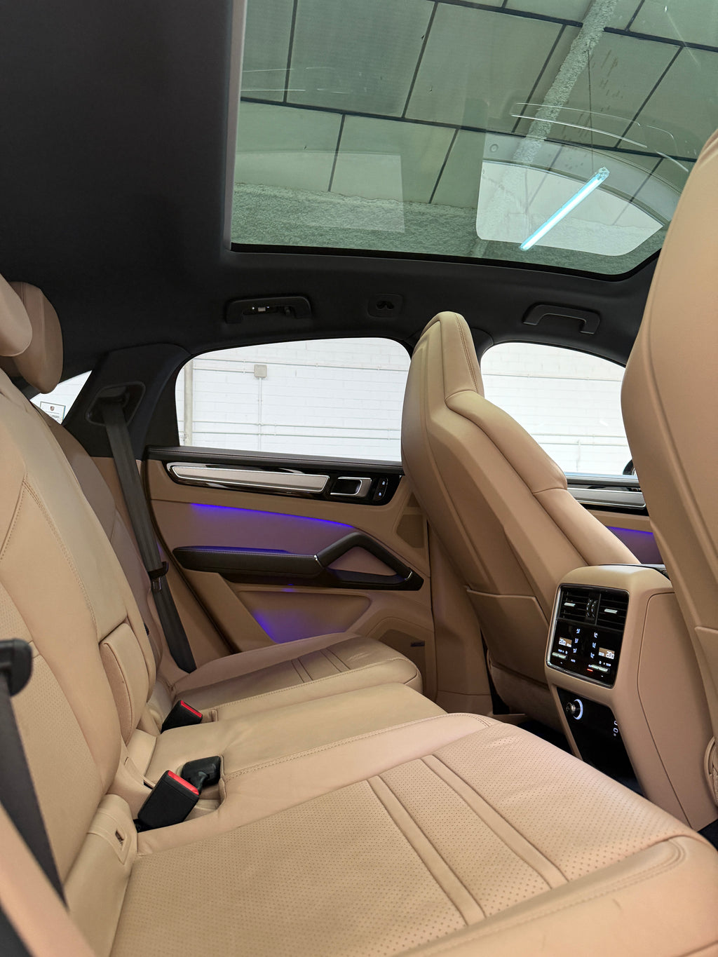 Porsche Cayenne Coupé E-Hybrid PLATINUM EDITION