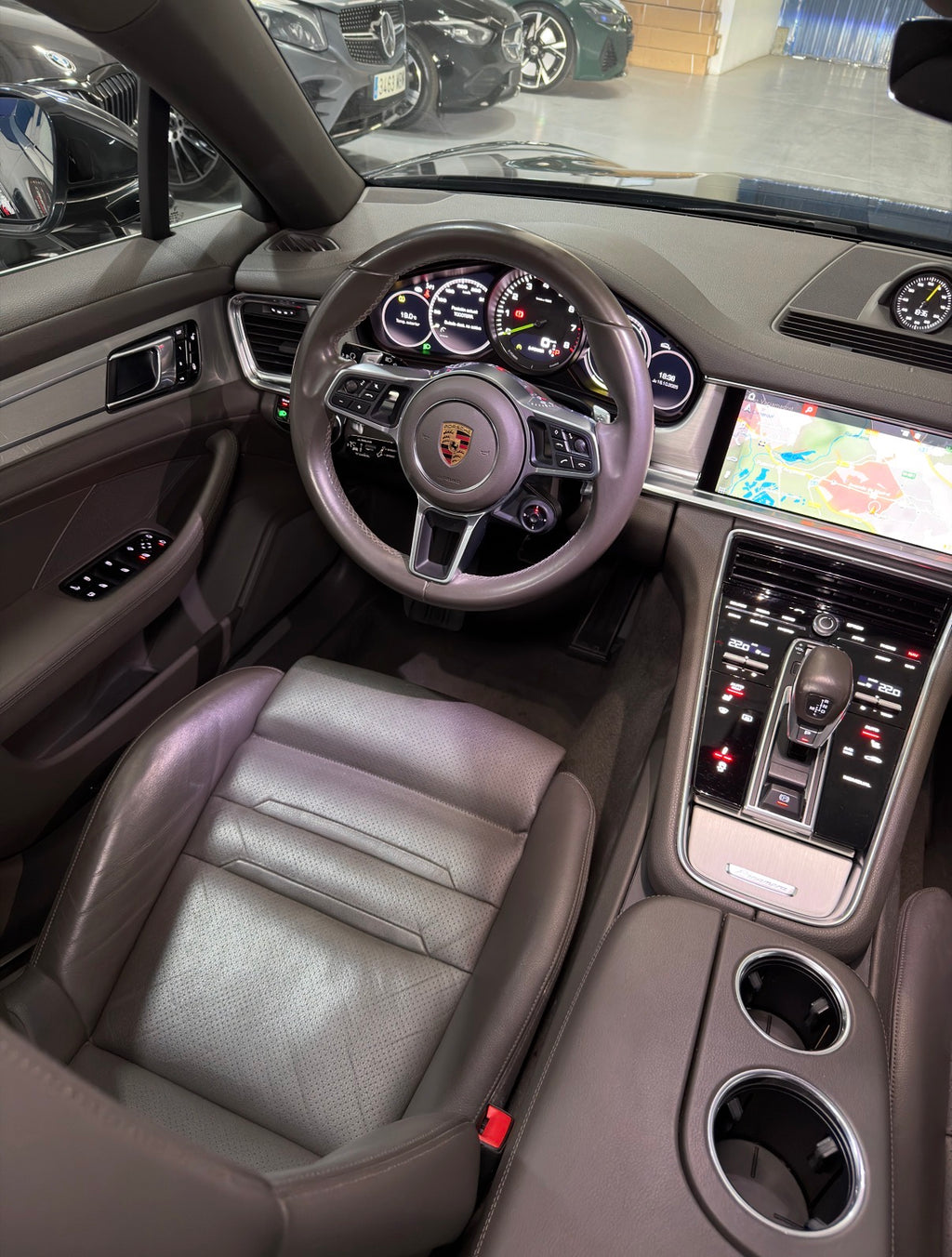 Porsche Panamera 4 Ehybrid