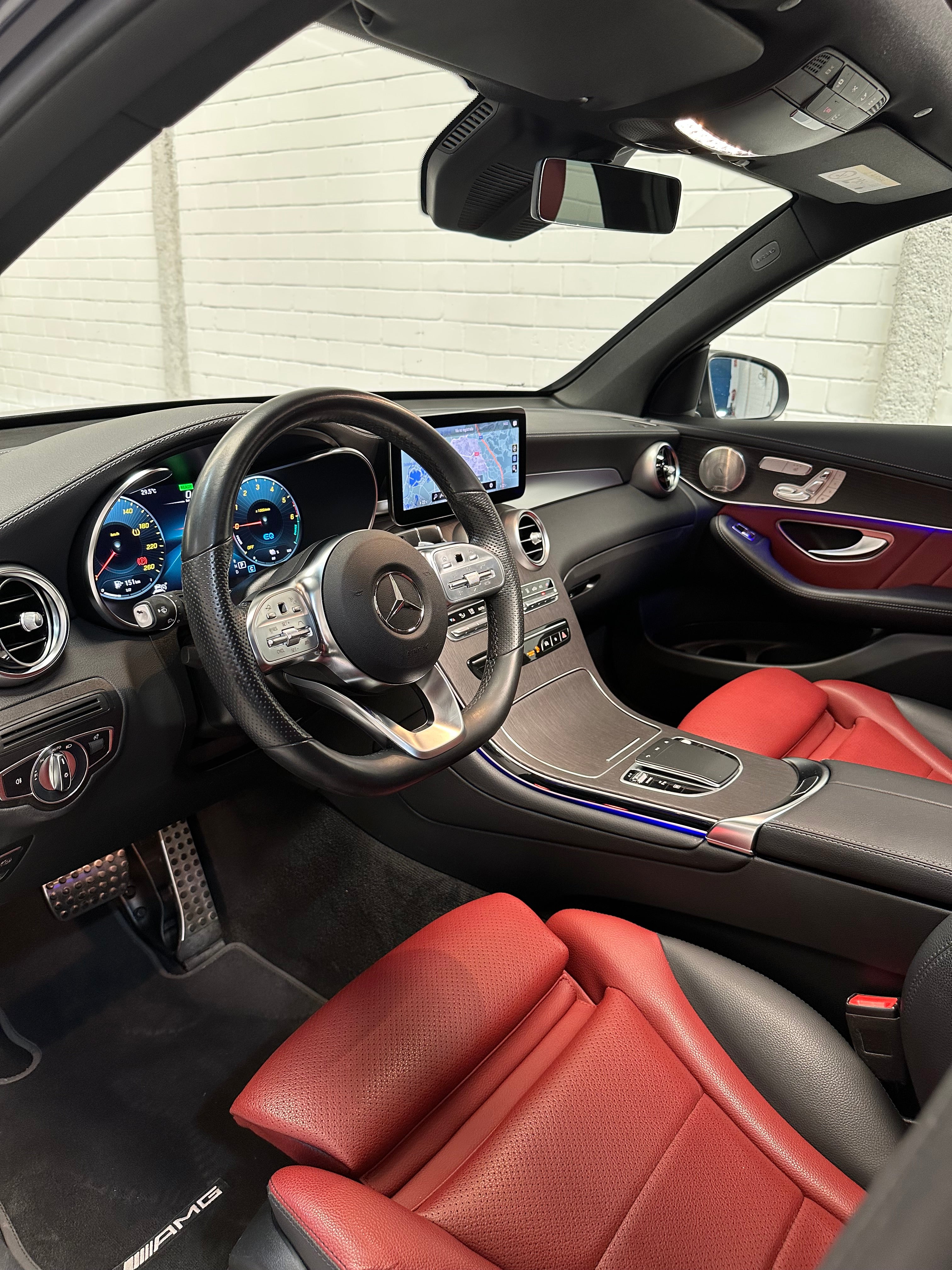 Mercedes-Benz GLC 300de AMG