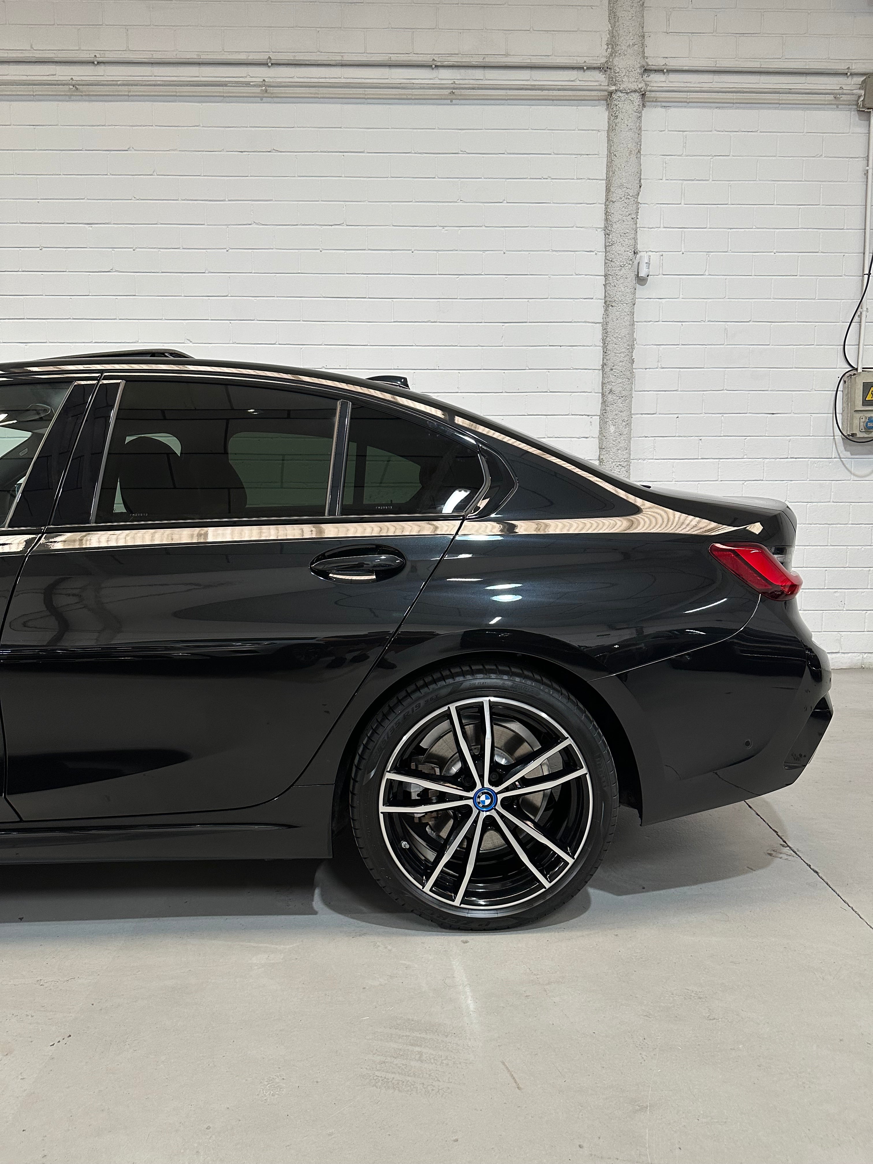 BMW Serie 3 330e M Sport