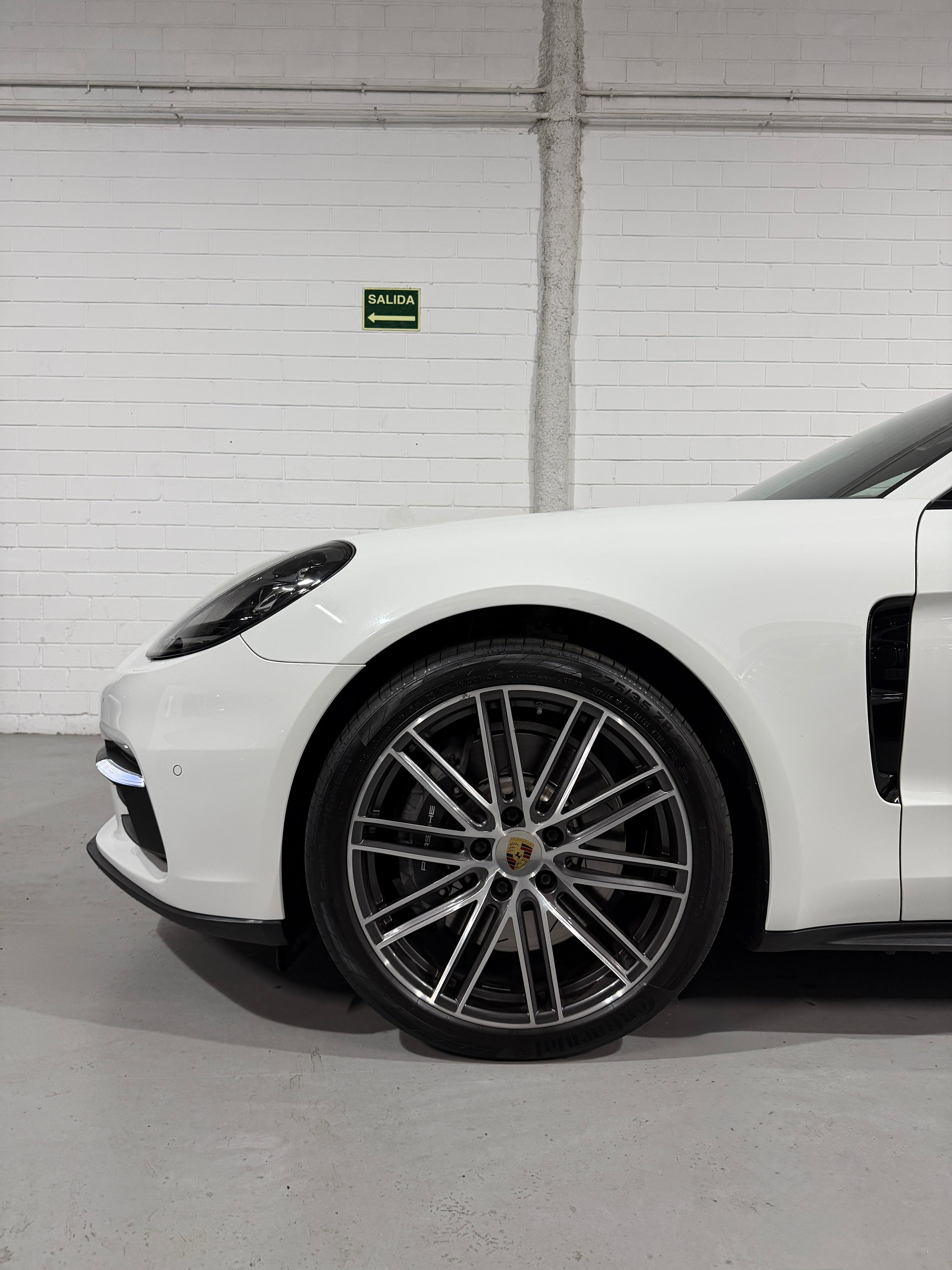 Porsche Panamera 4 Sport Turismo