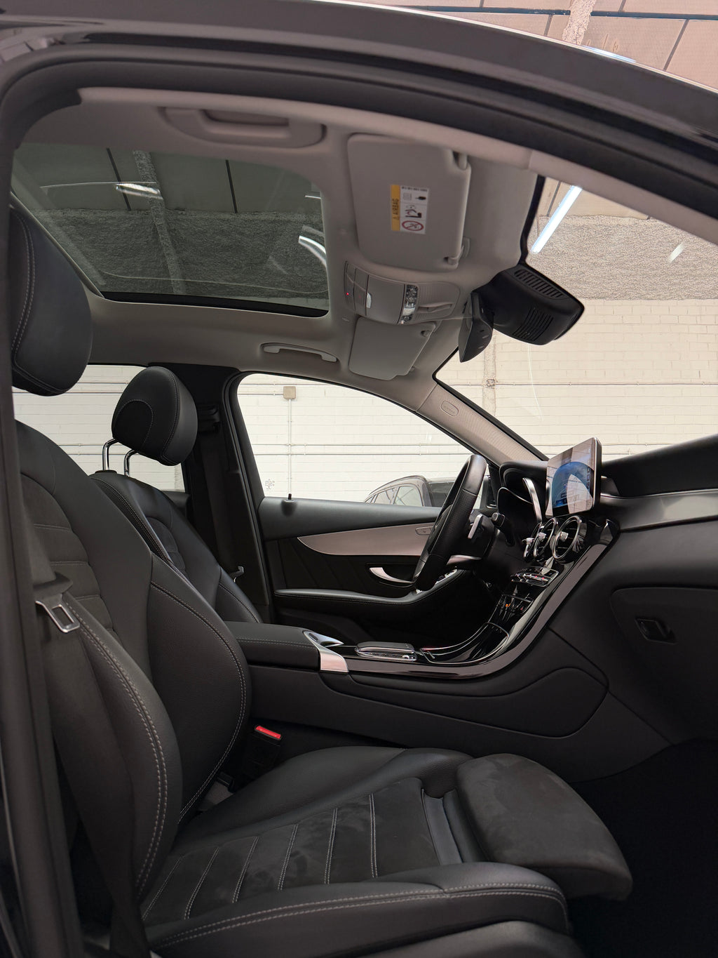 Mercedes-Benz GLC 220d AMG Line Negro