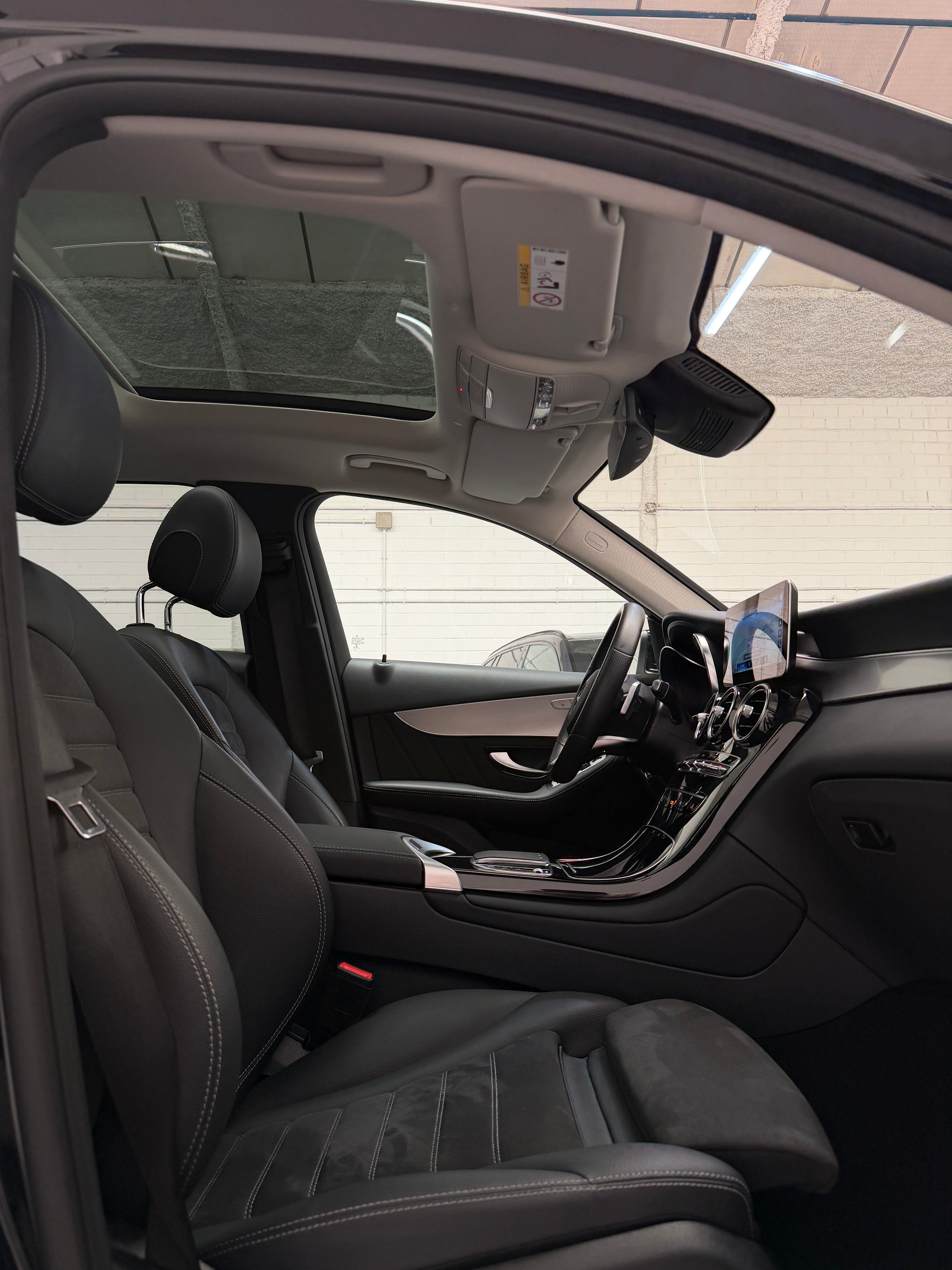 Mercedes-Benz GLC 220d AMG Line Negro
