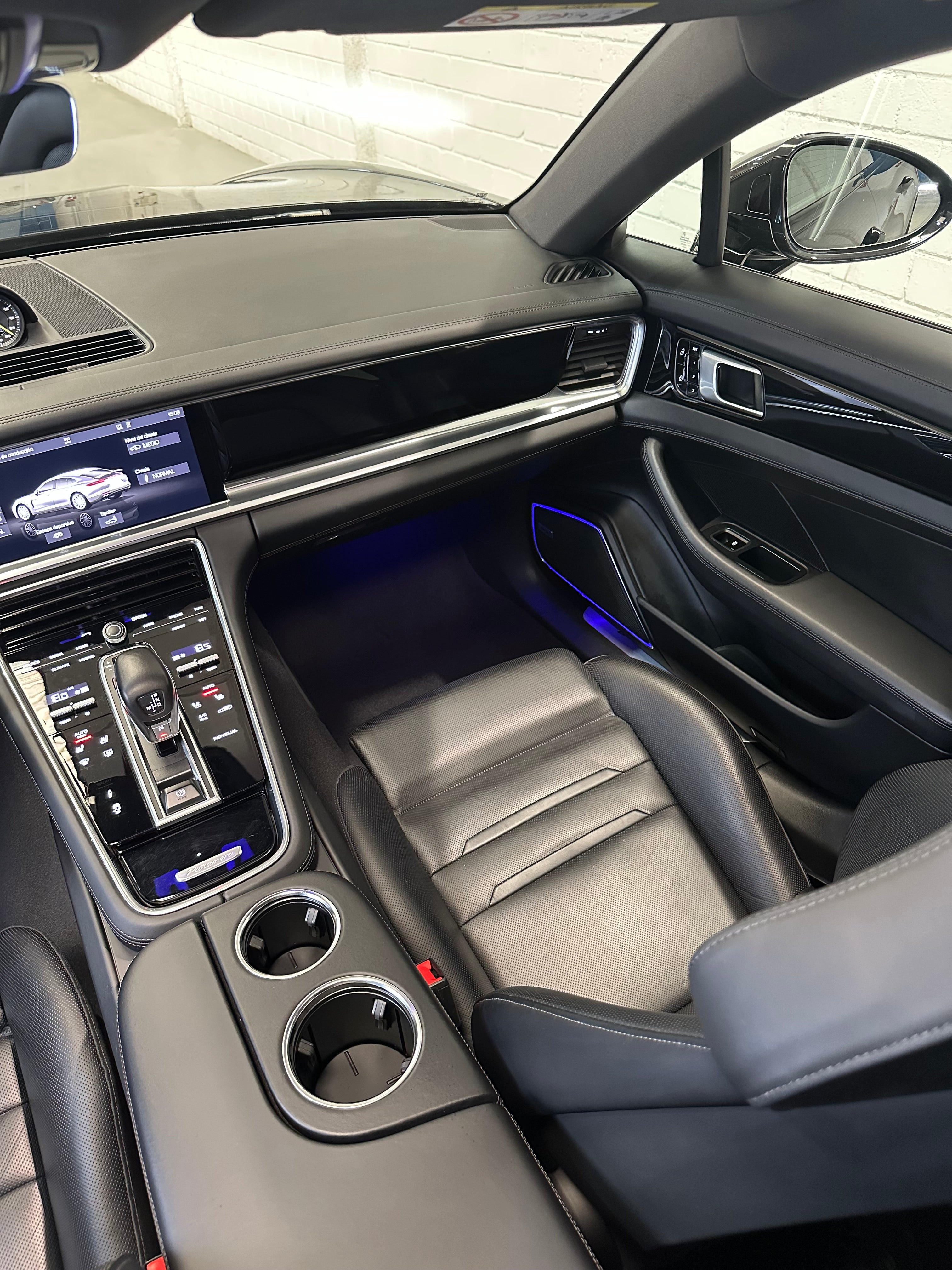 Porsche Panamera 4 Ehybrid 5 Plazas