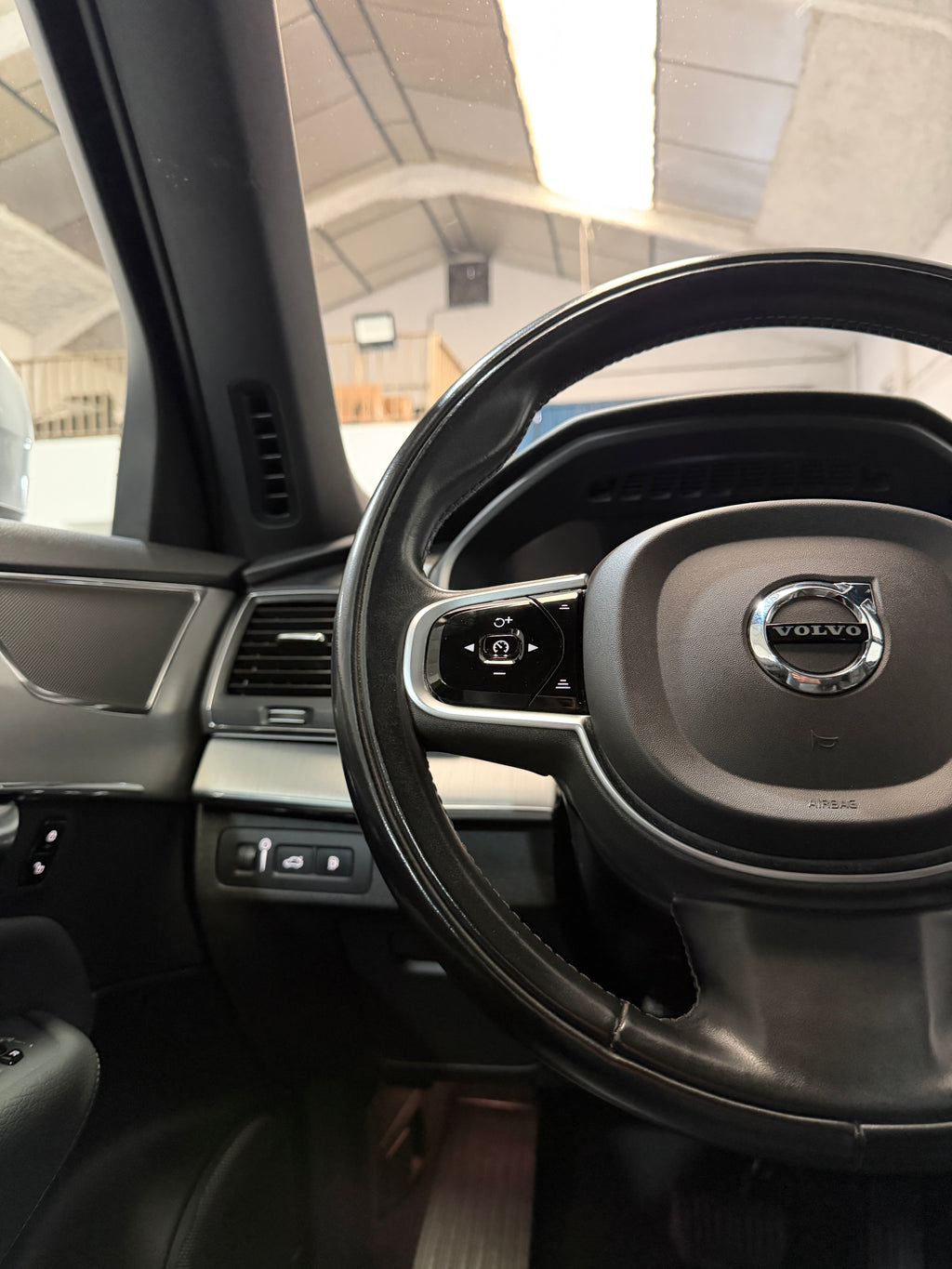 Volvo XC90 T8 AWD Plus Recharge