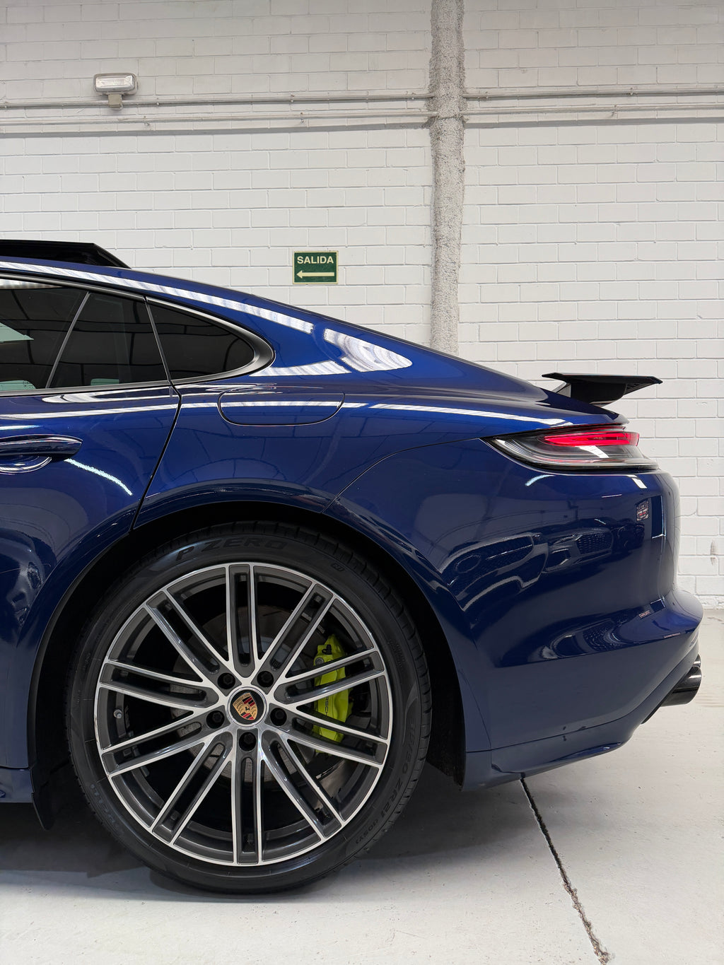 Porsche Panamera 4 Ehybrid