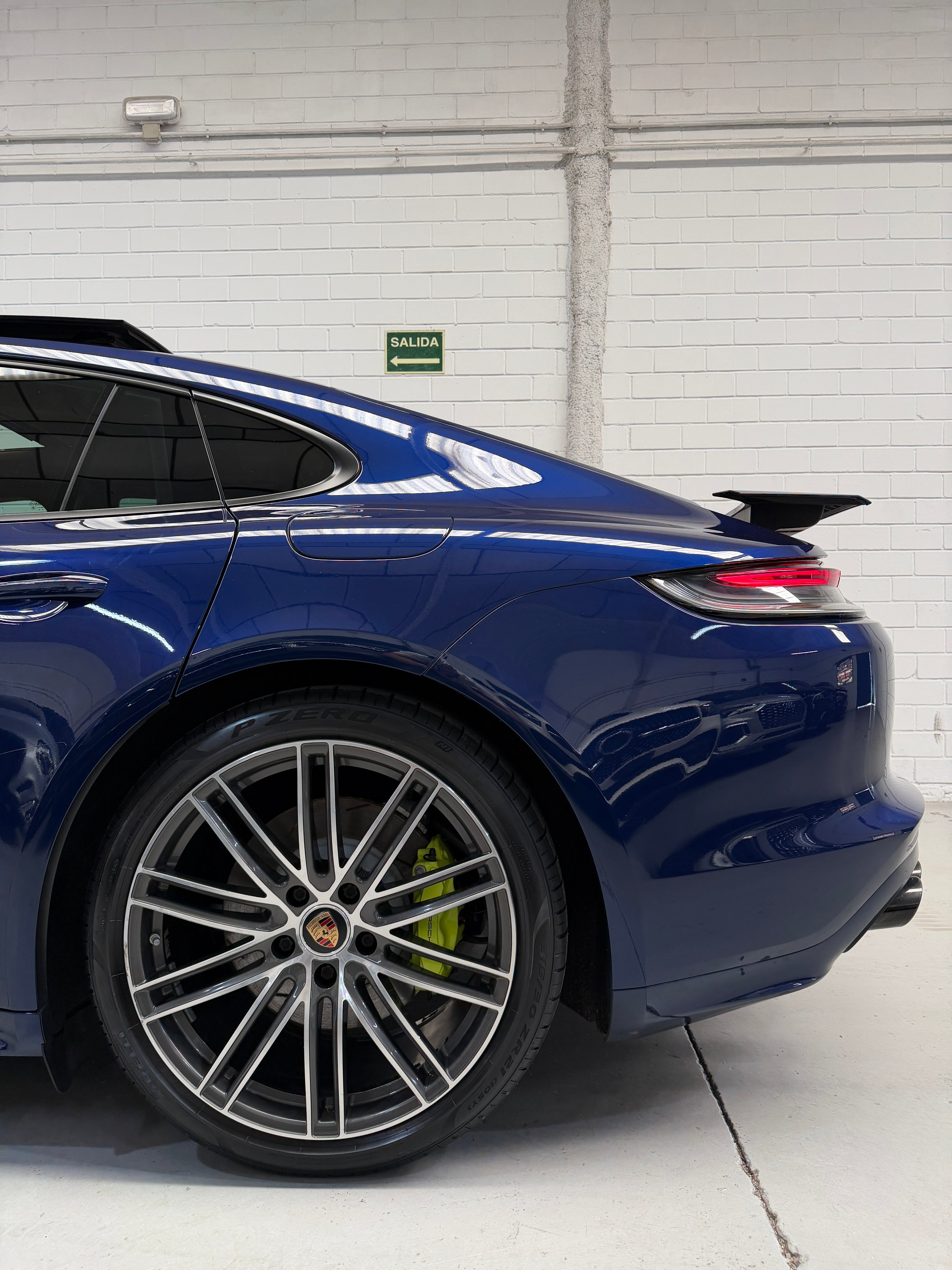 Porsche Panamera 4 Ehybrid