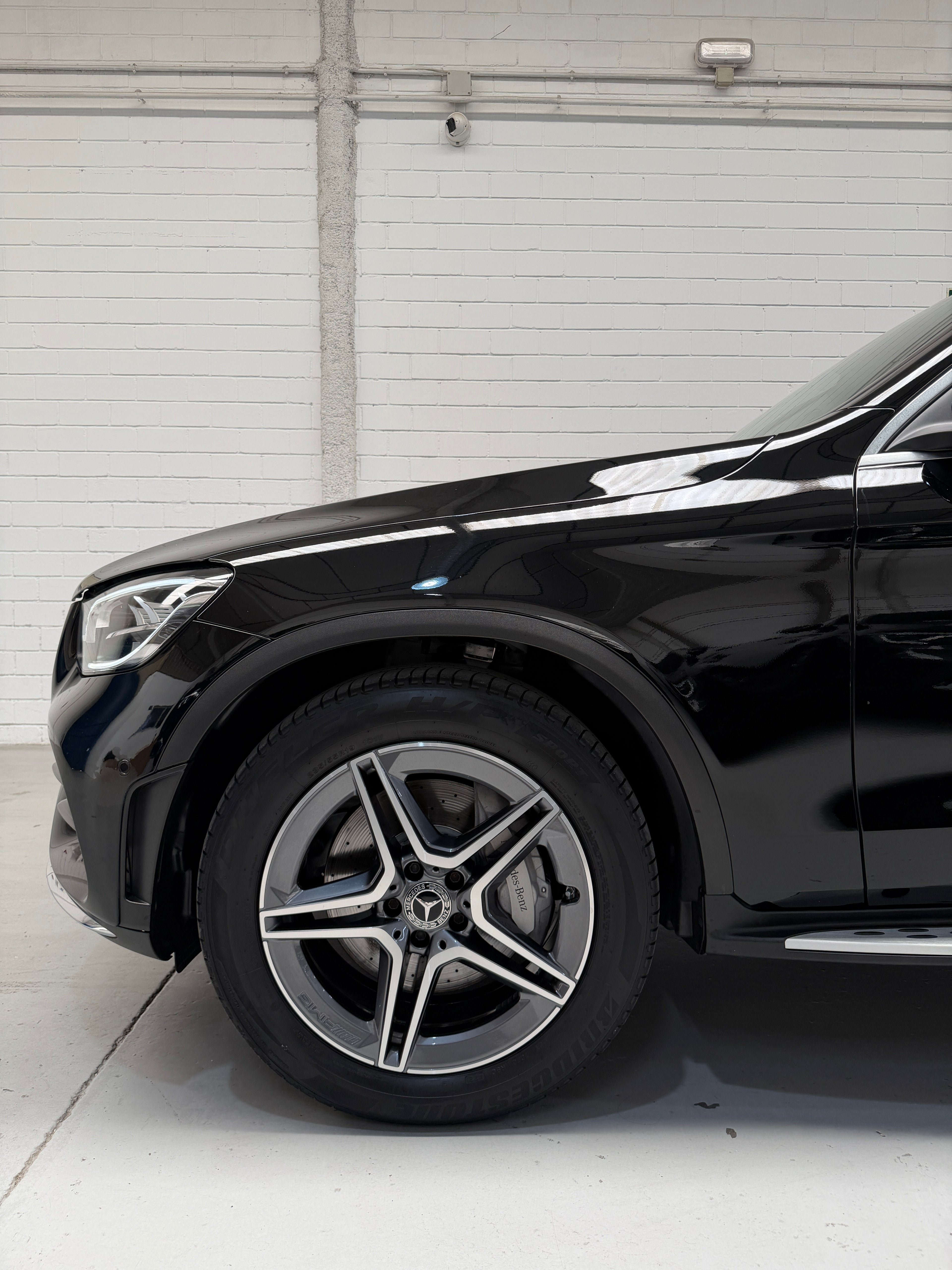 Mercedes-Benz GLC 220d AMG Line Negro