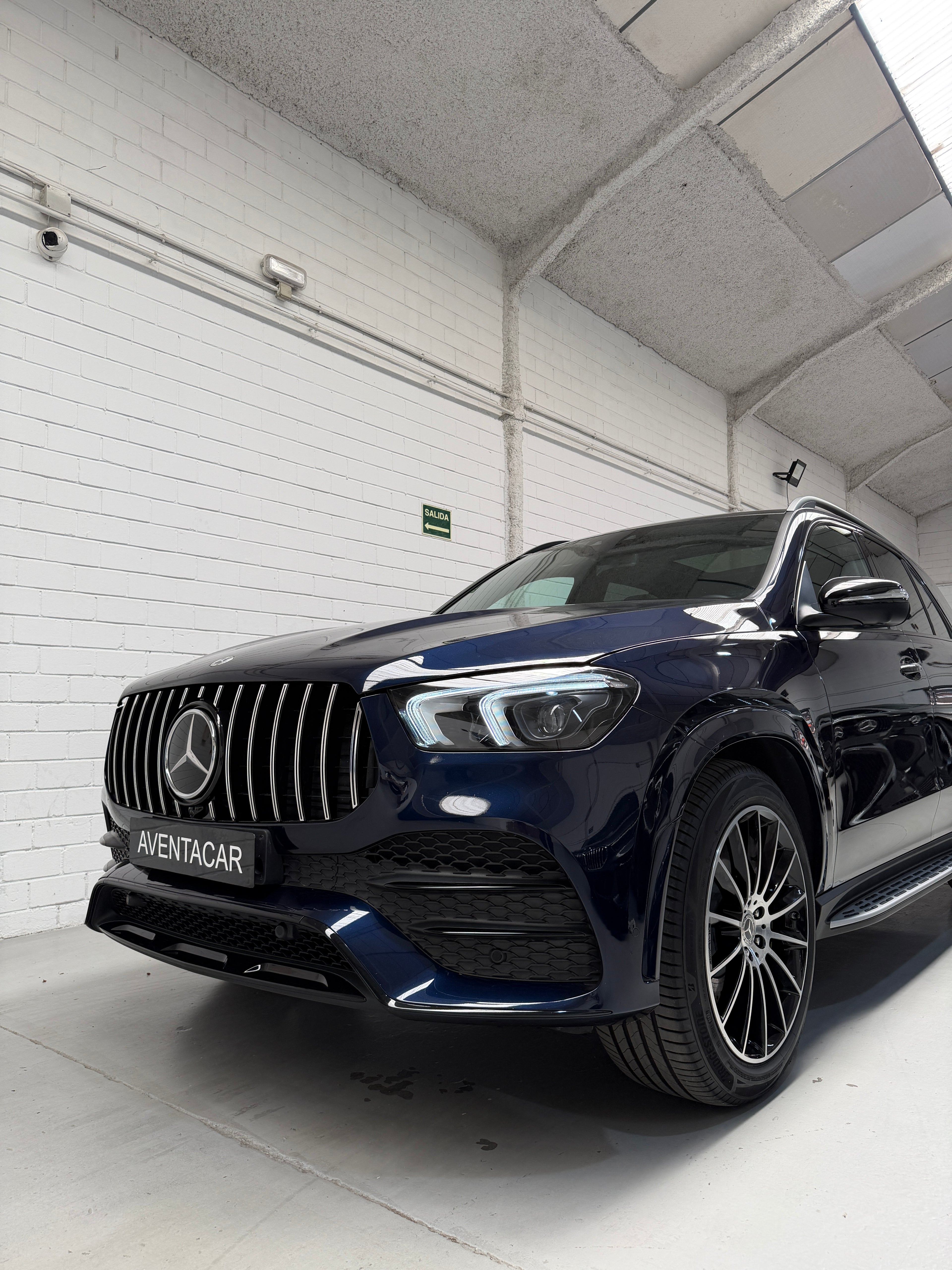 Mercedes-Benz GLE 350de AMG Line Azul Marino