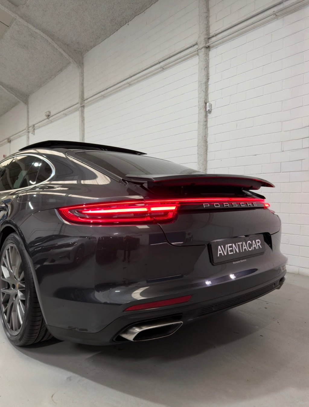 Porsche Panamera 4 Ehybrid