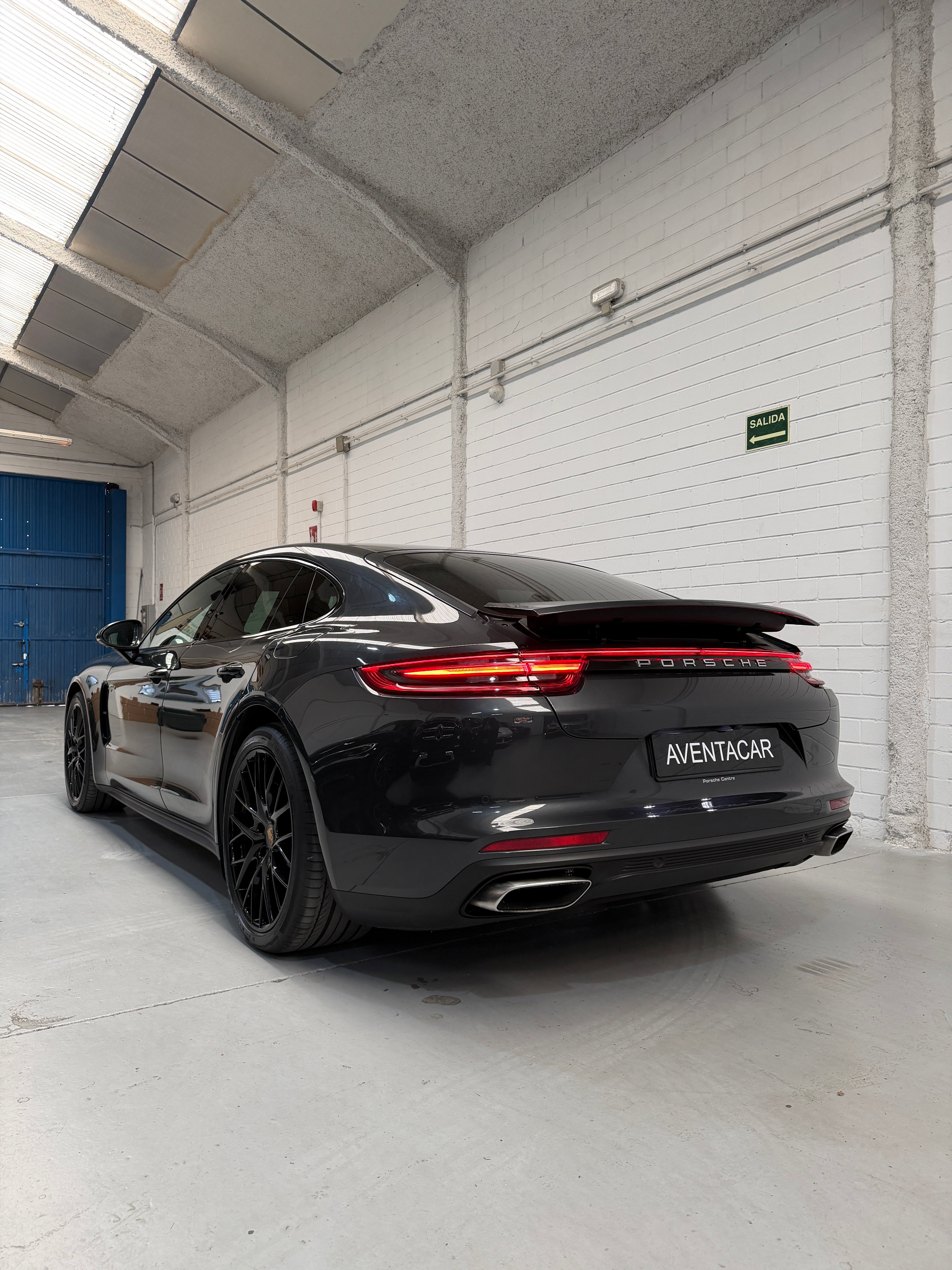 Porsche Panamera 4 Ehybrid