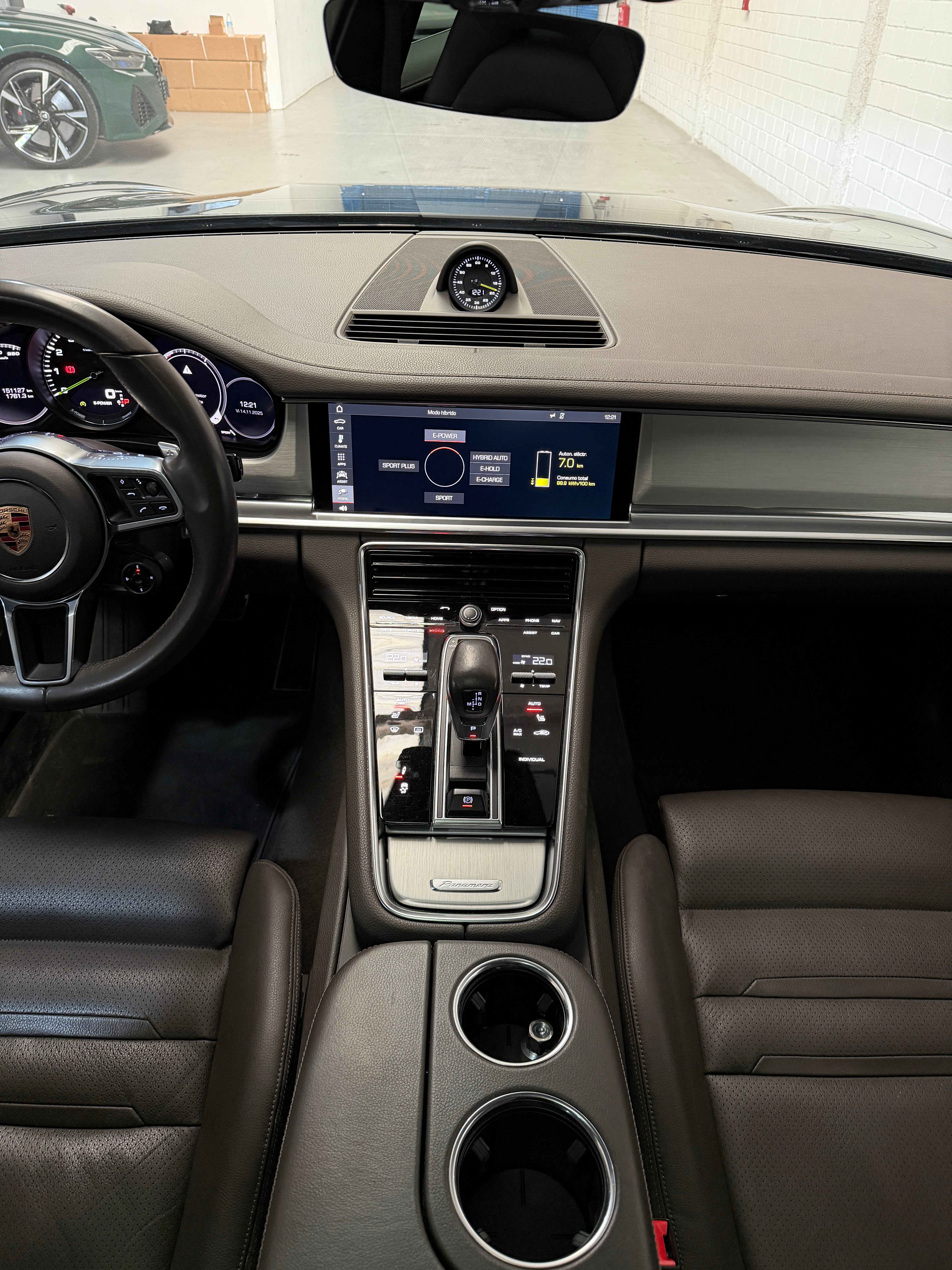 Porsche Panamera 4 Ehybrid