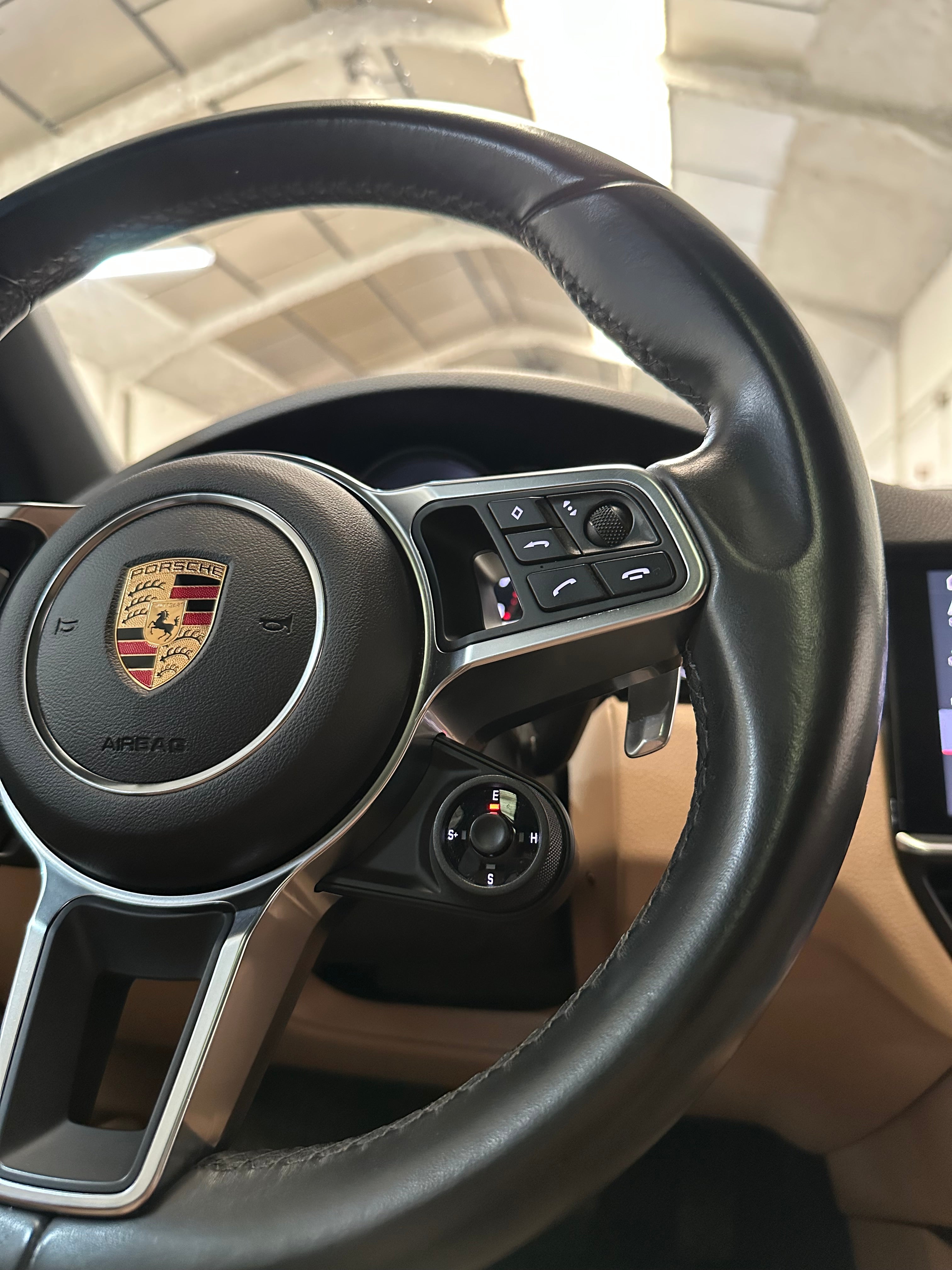 Porsche Cayenne 4 E-hybrid