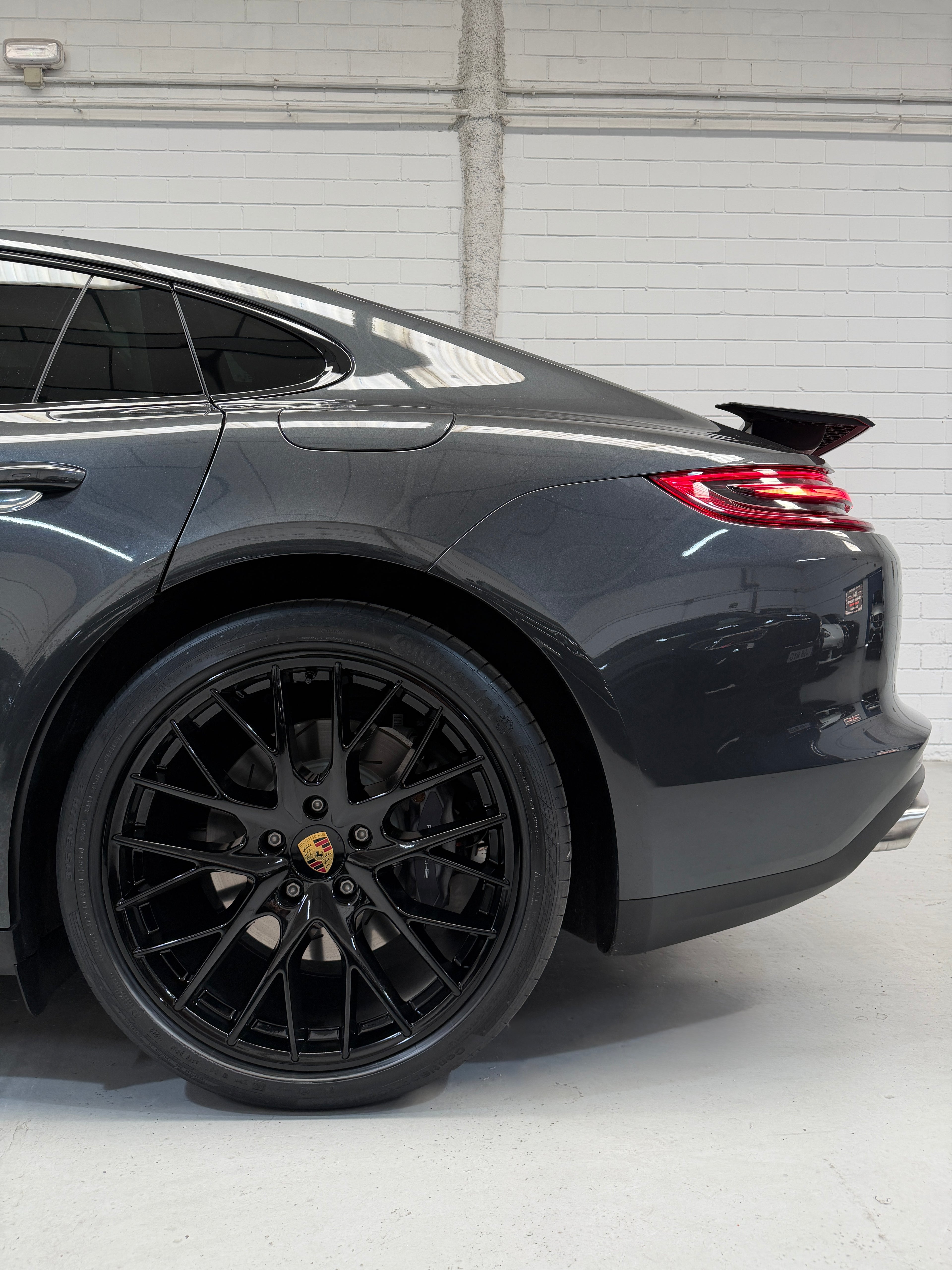 Porsche Panamera 4 Ehybrid