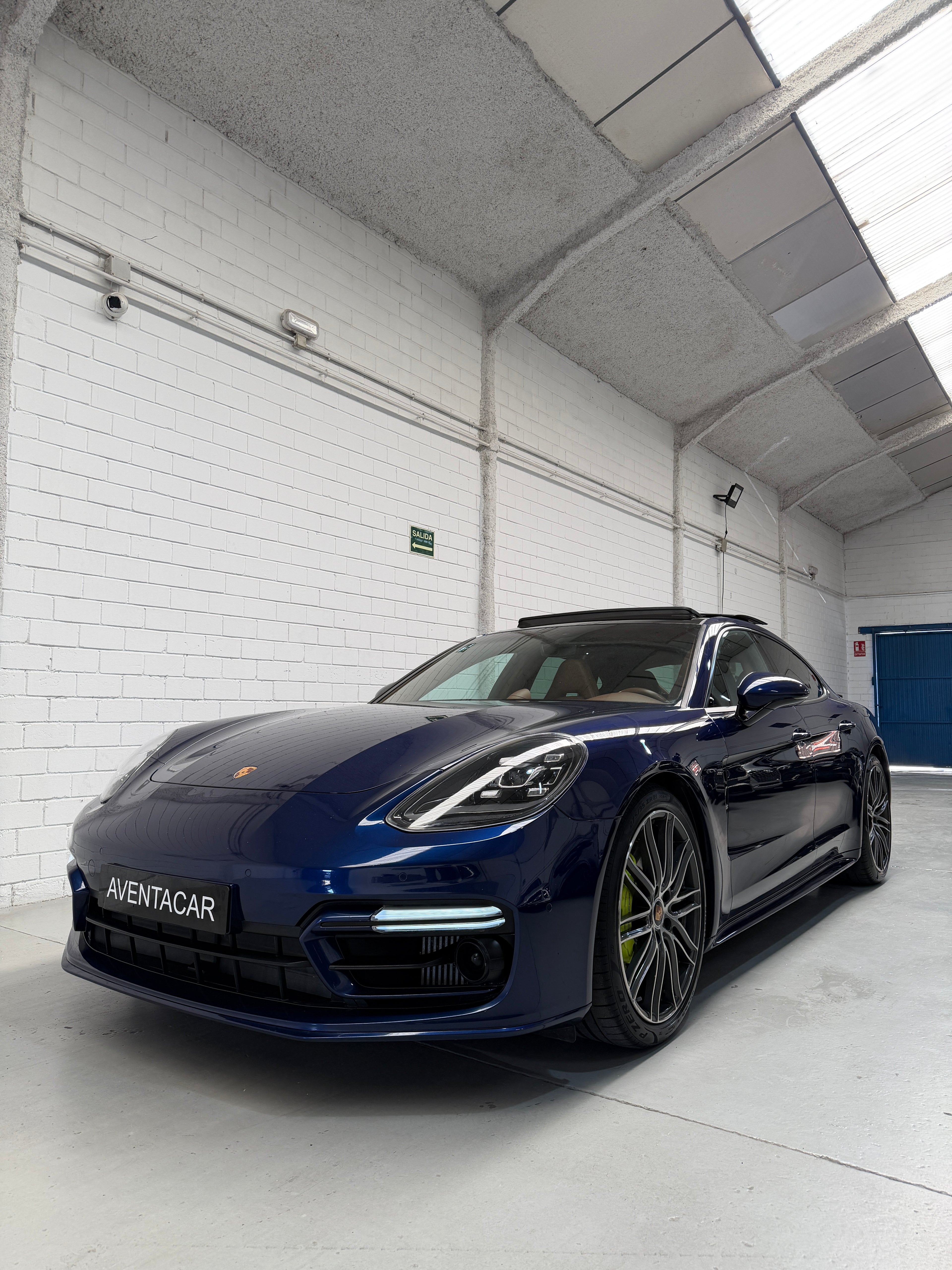 Porsche Panamera 4 Ehybrid