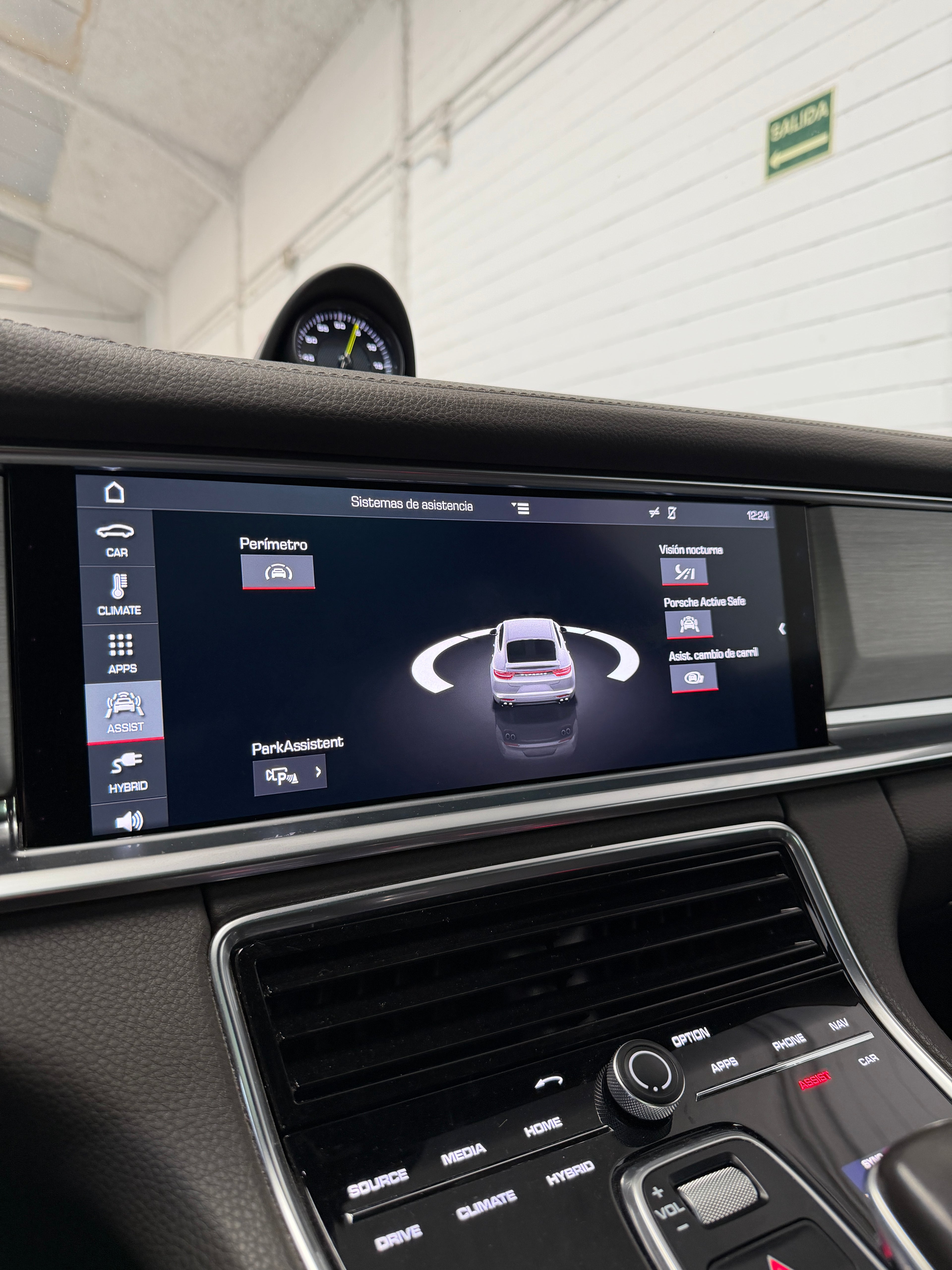 Porsche Panamera 4 Ehybrid