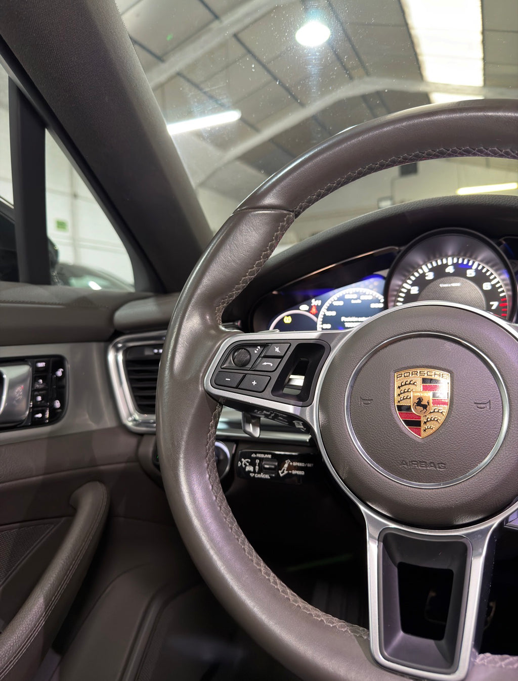 Porsche Panamera 4 Ehybrid
