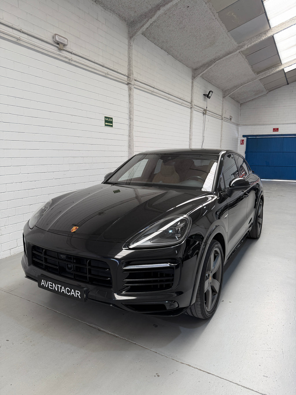 Porsche Cayenne Coupé E-Hybrid PLATINUM EDITION