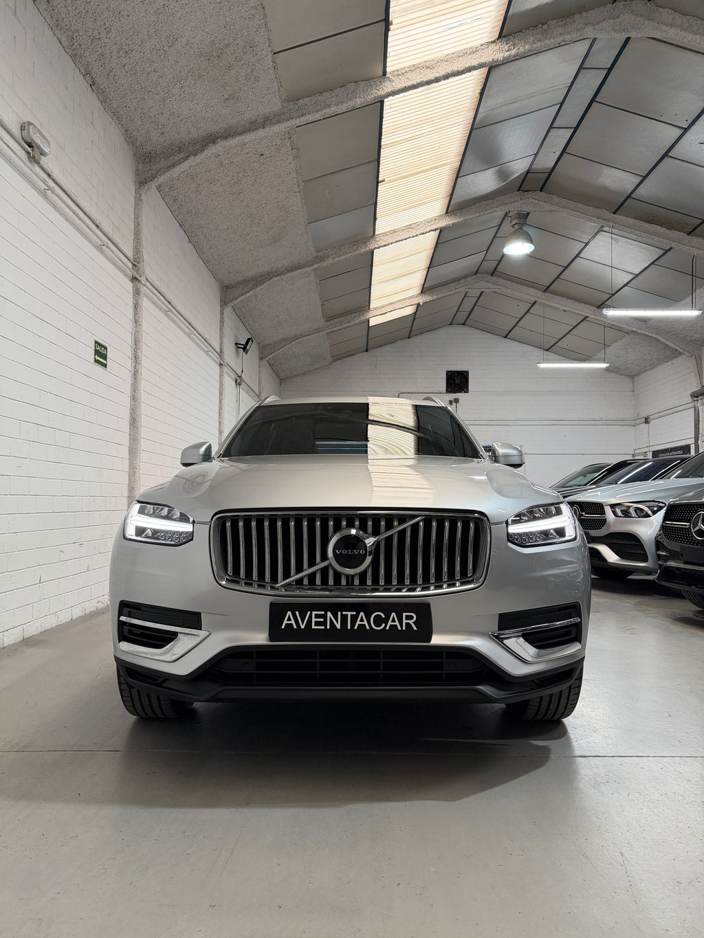 Volvo XC90 T8 AWD Plus Recharge