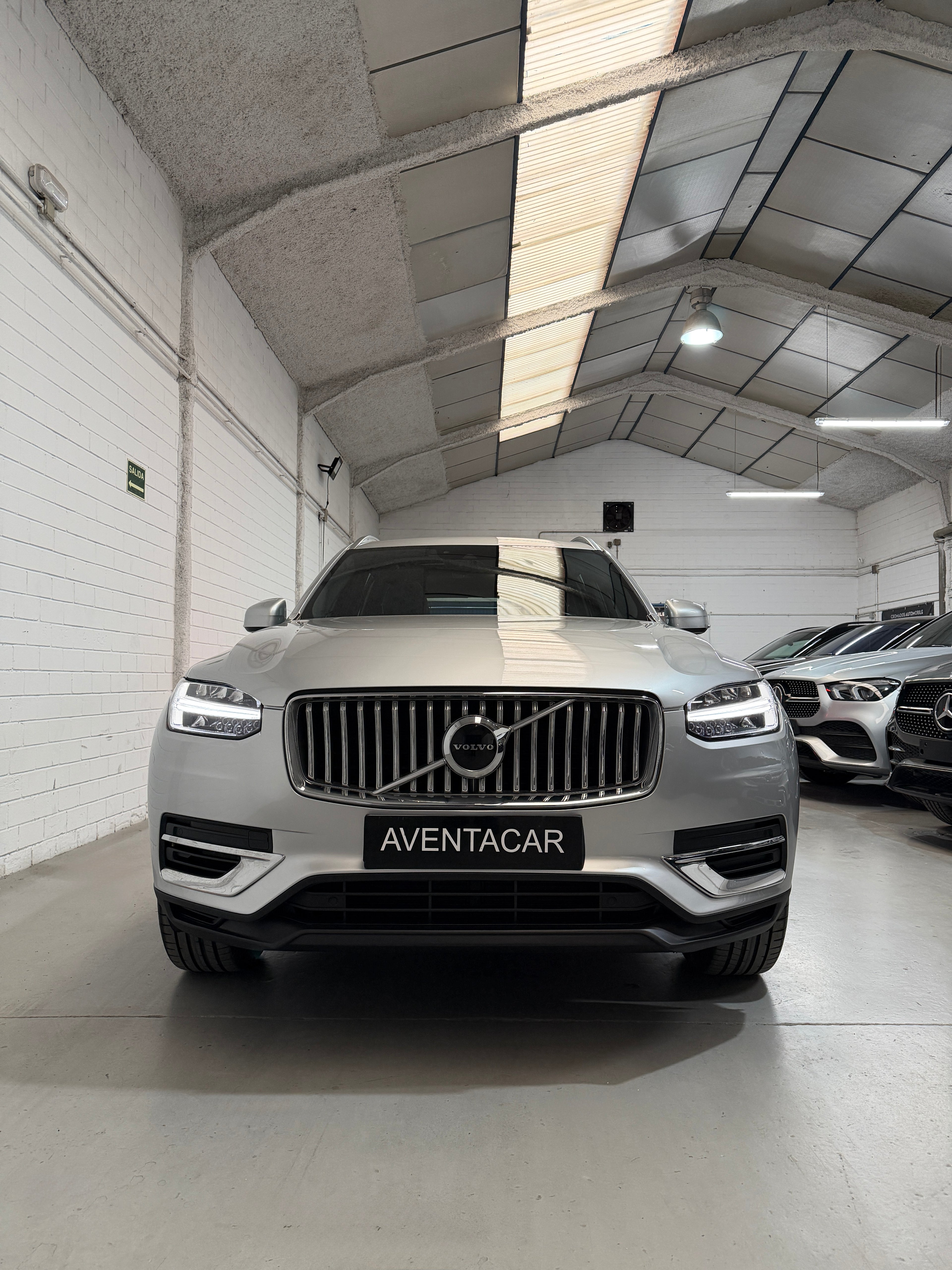 Volvo XC90 T8 AWD Plus Recharge