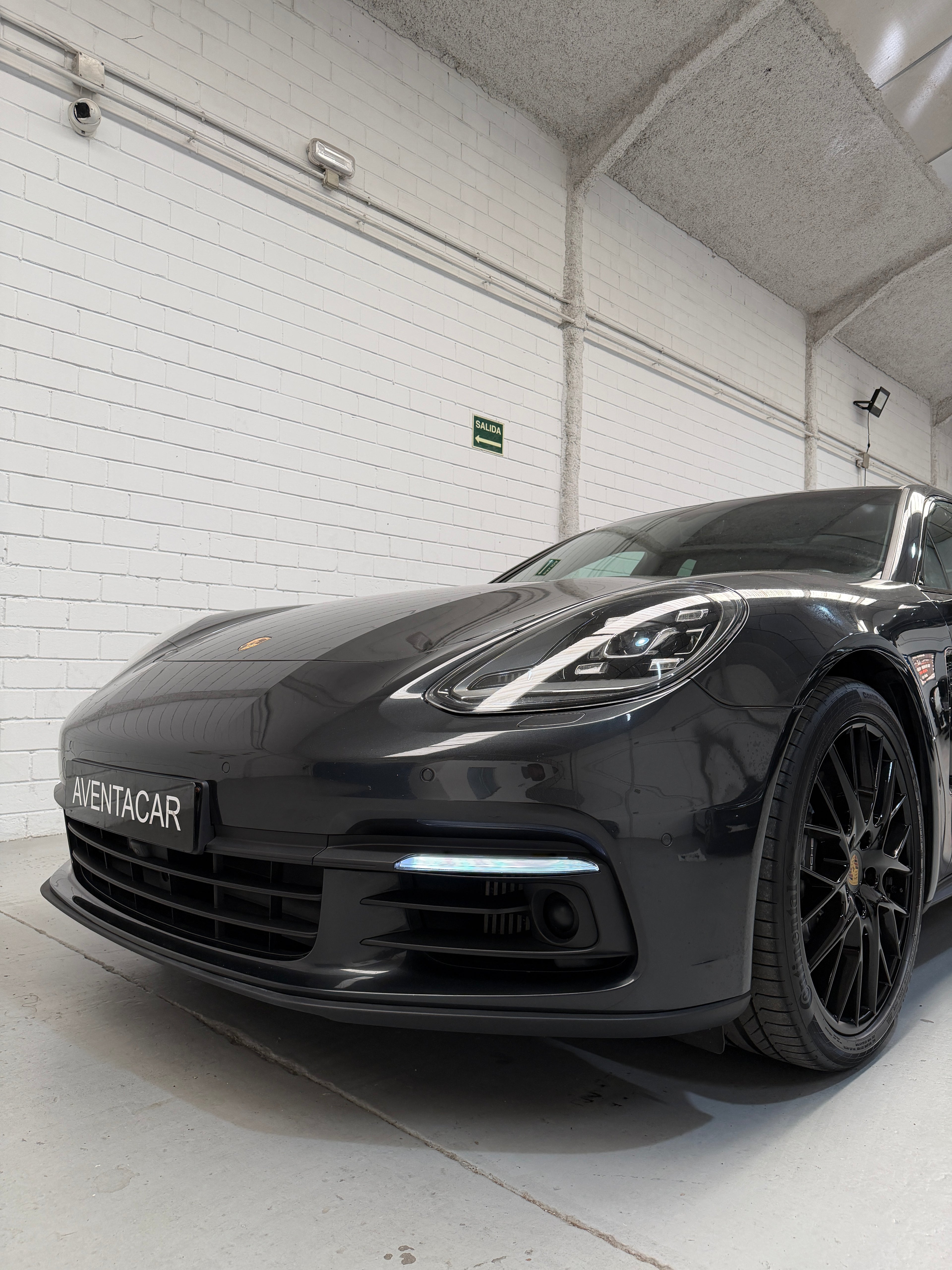 Porsche Panamera 4 Ehybrid