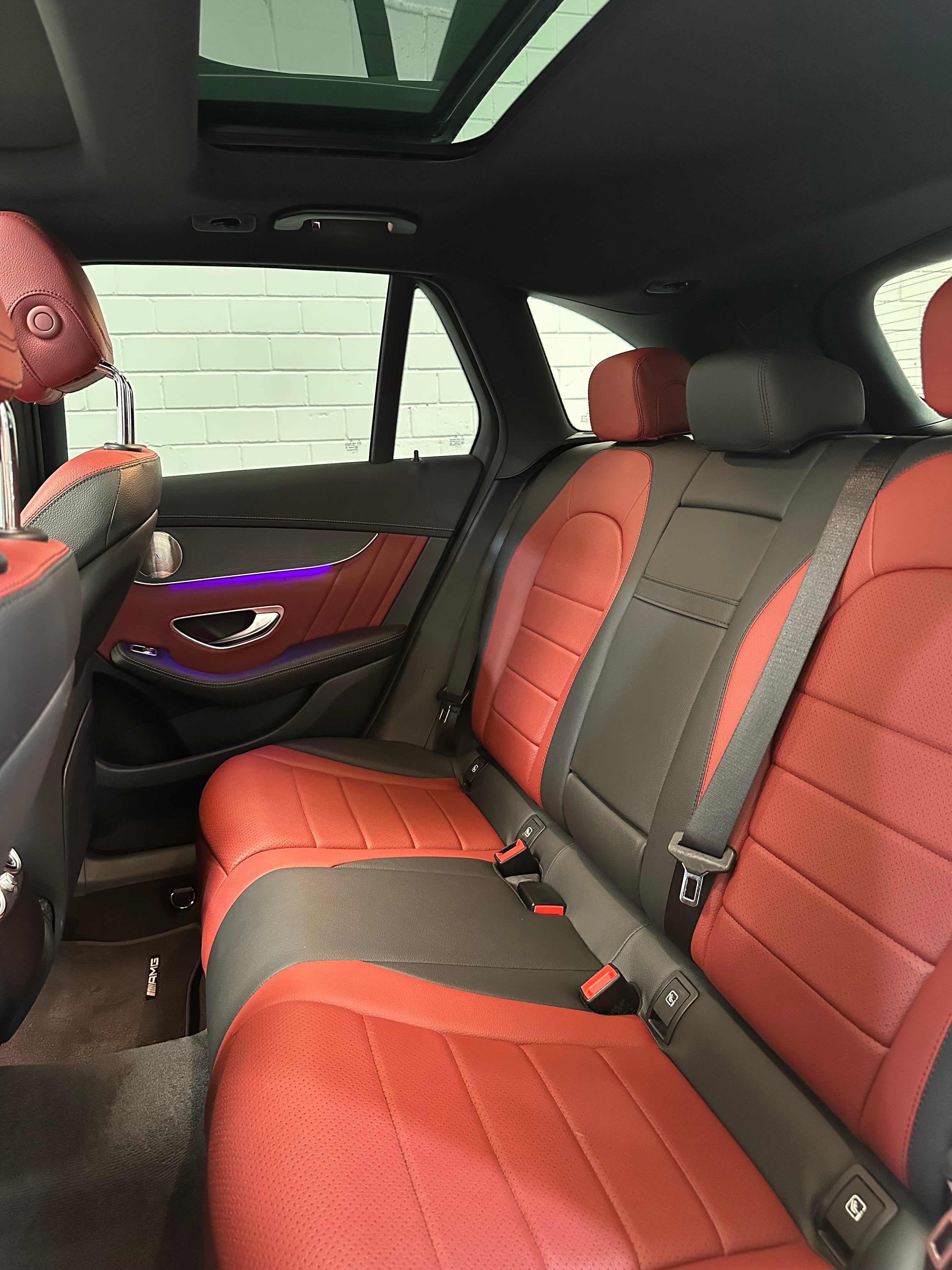 Mercedes-Benz GLC 300de AMG