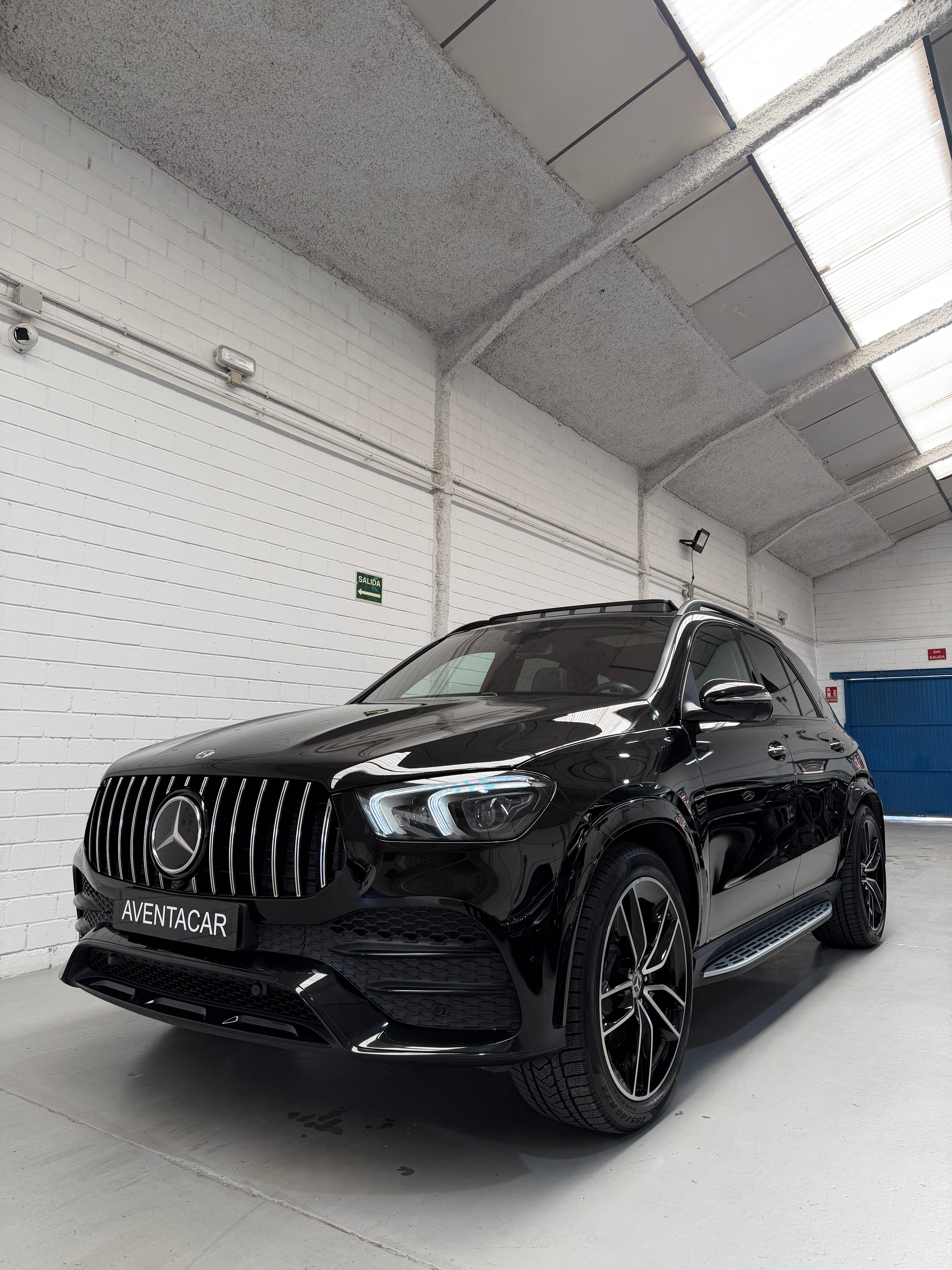 Mercedes-Benz GLE 350d AMG Line Negro
