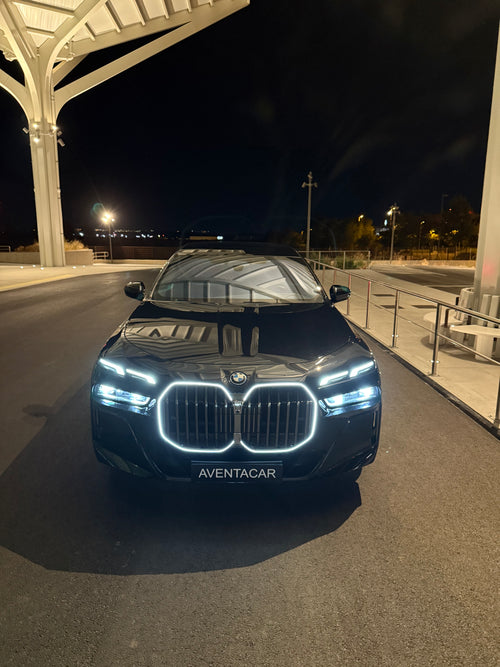 BMW Serie 7 750e M Sport