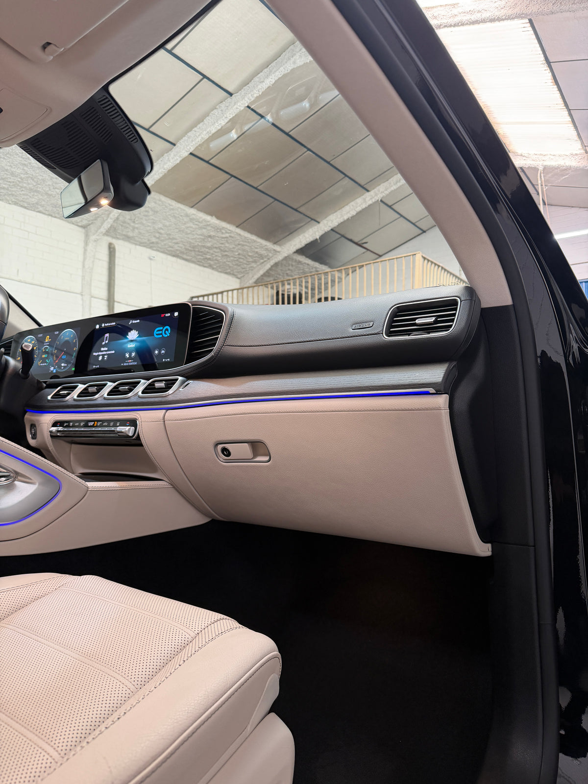 Mercedes-Benz GLE Coupé 350de AMG Look 63S Interior Beige