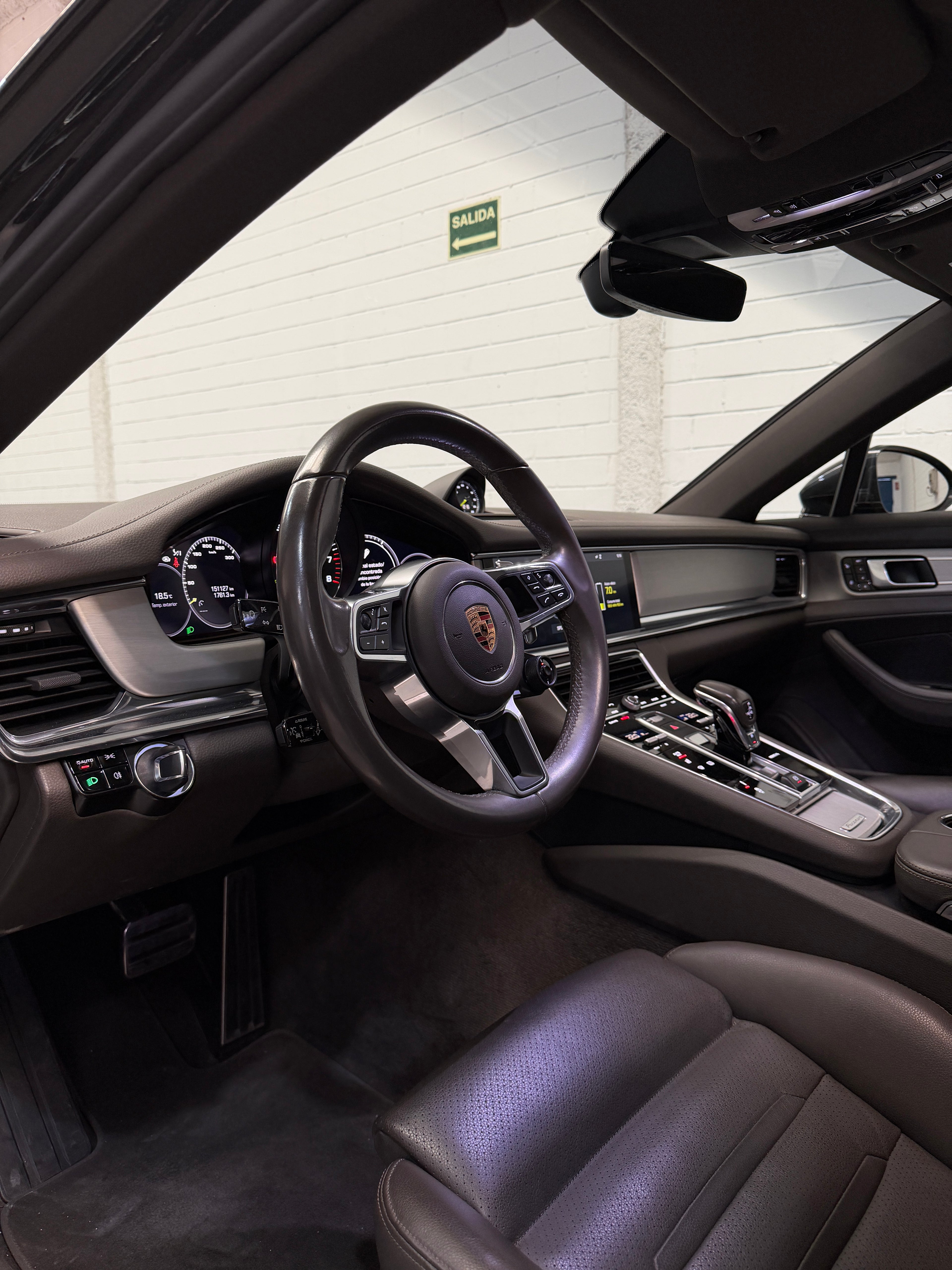 Porsche Panamera 4 Ehybrid