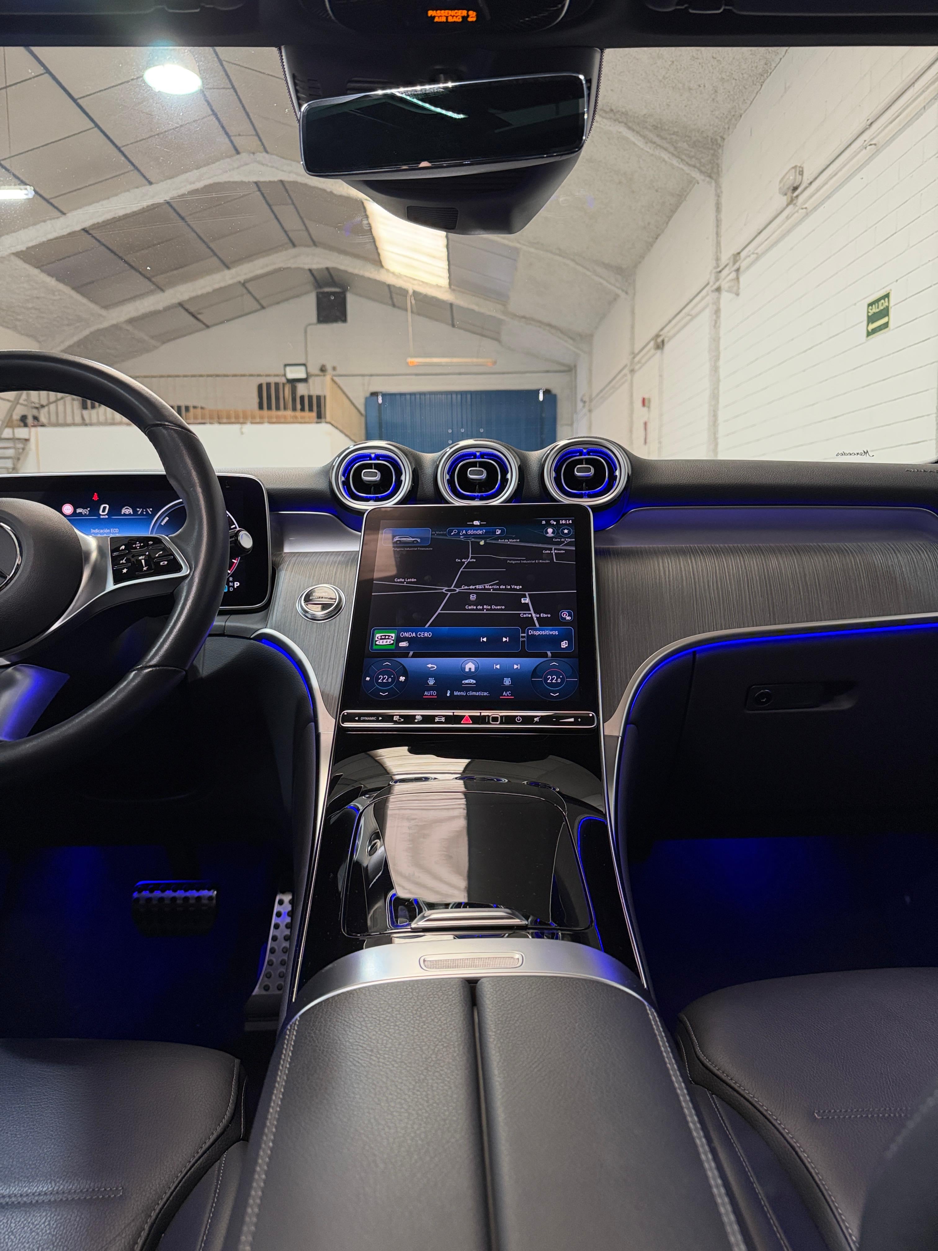 Mercedes-Benz GLC 300e 4 MATIC