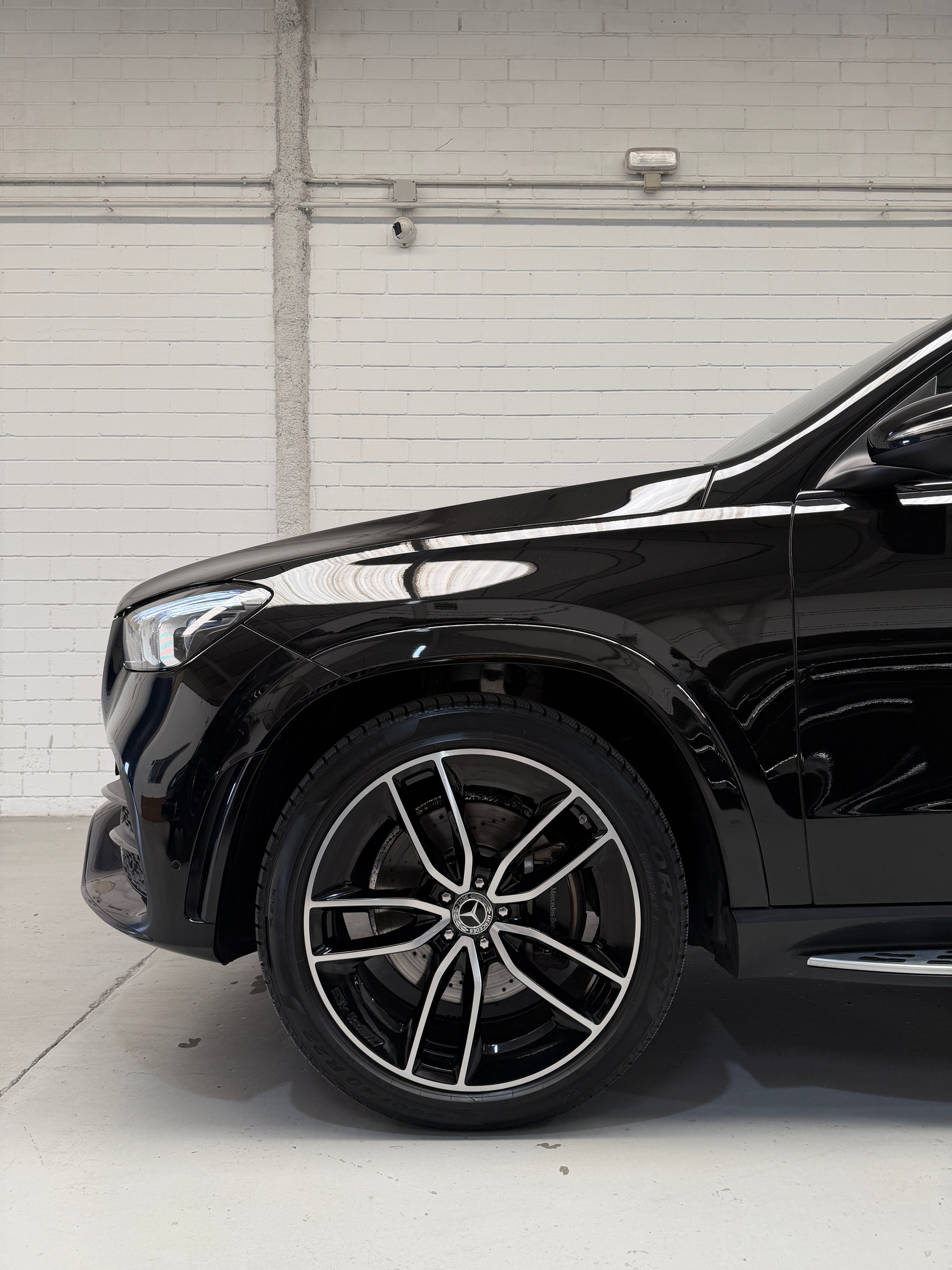 Mercedes-Benz GLE 350d AMG Line Negro
