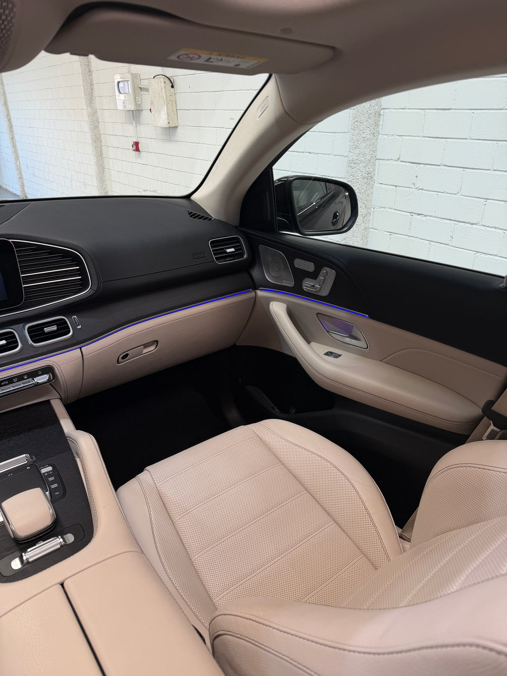 Mercedes-Benz GLE Coupé 350de AMG Look 63S Interior Beige