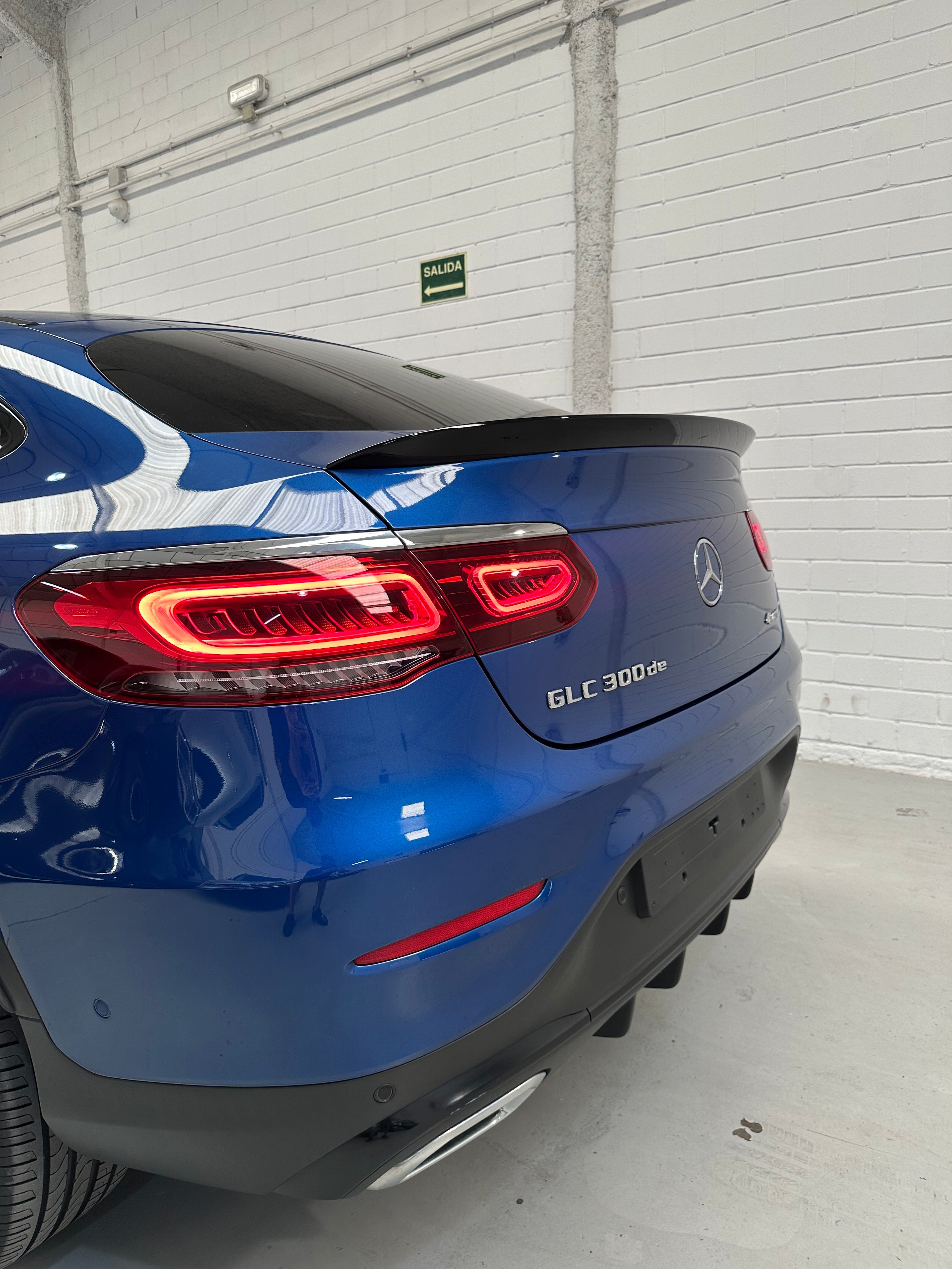 Mercedes Benz GLC Coupé 300de AMG Line
