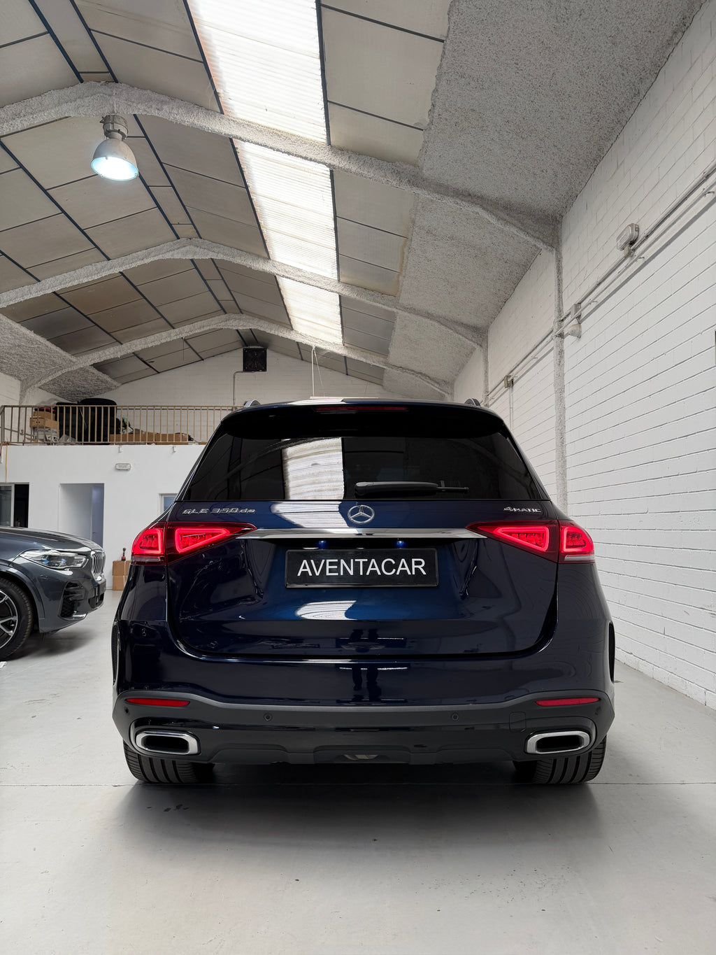 Mercedes-Benz GLE 350de AMG Line Azul Marino
