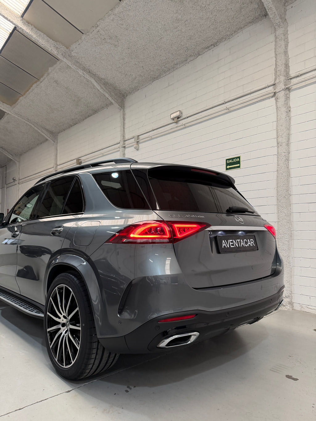 Mercedes-Benz GLE 350de AMG Line 4 MATIC Gris