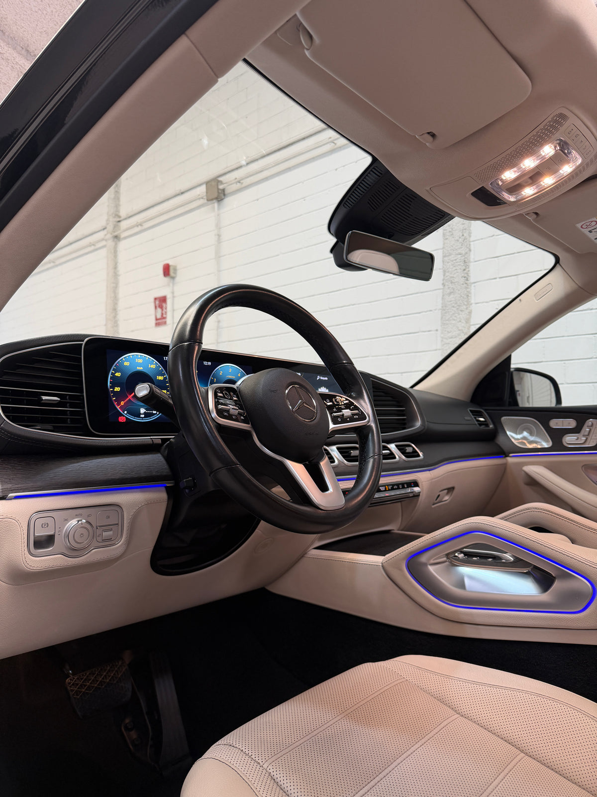 Mercedes-Benz GLE Coupé 350de AMG Look 63S Interior Beige